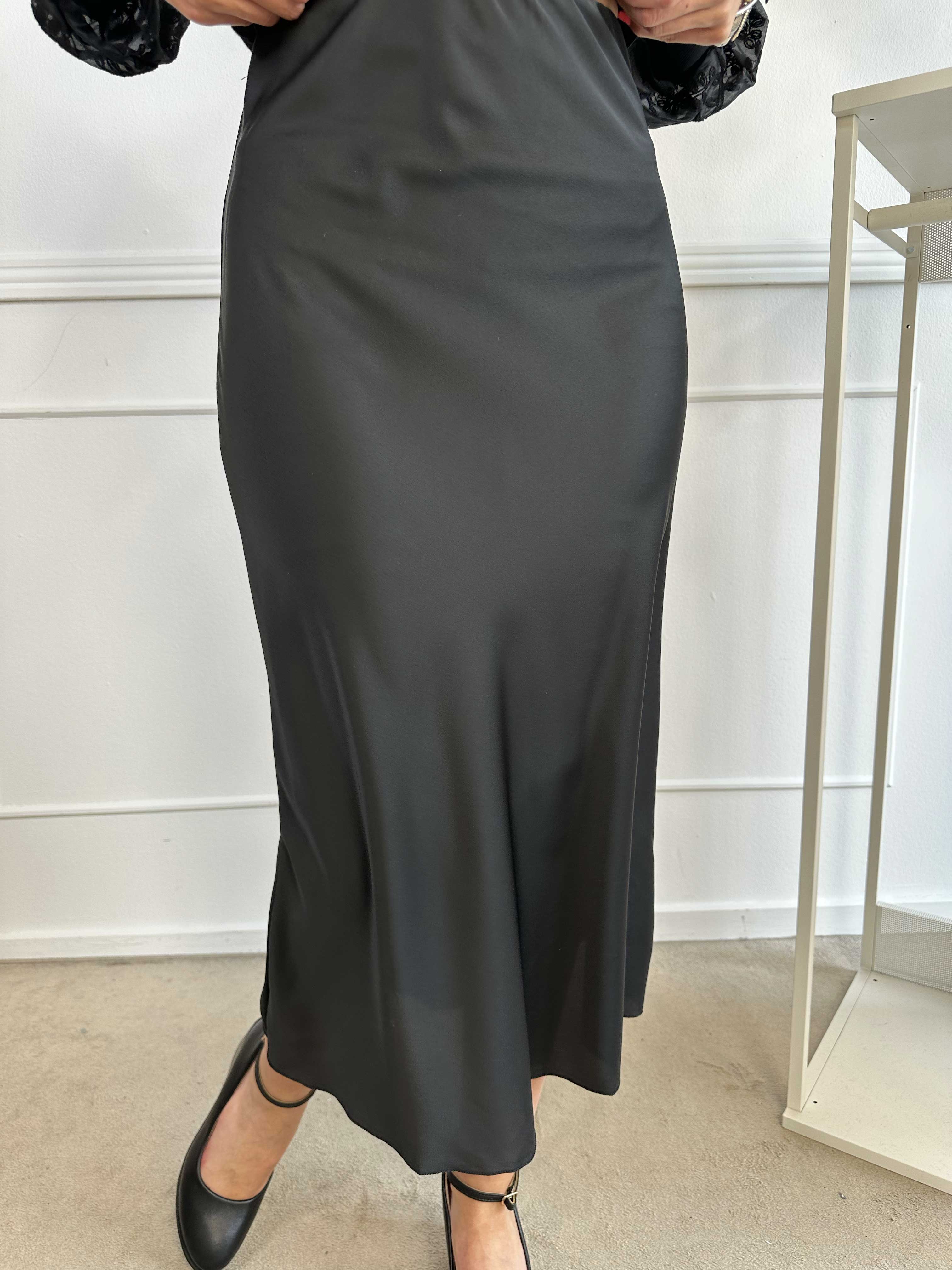 Elena - Kjol i sidenlook