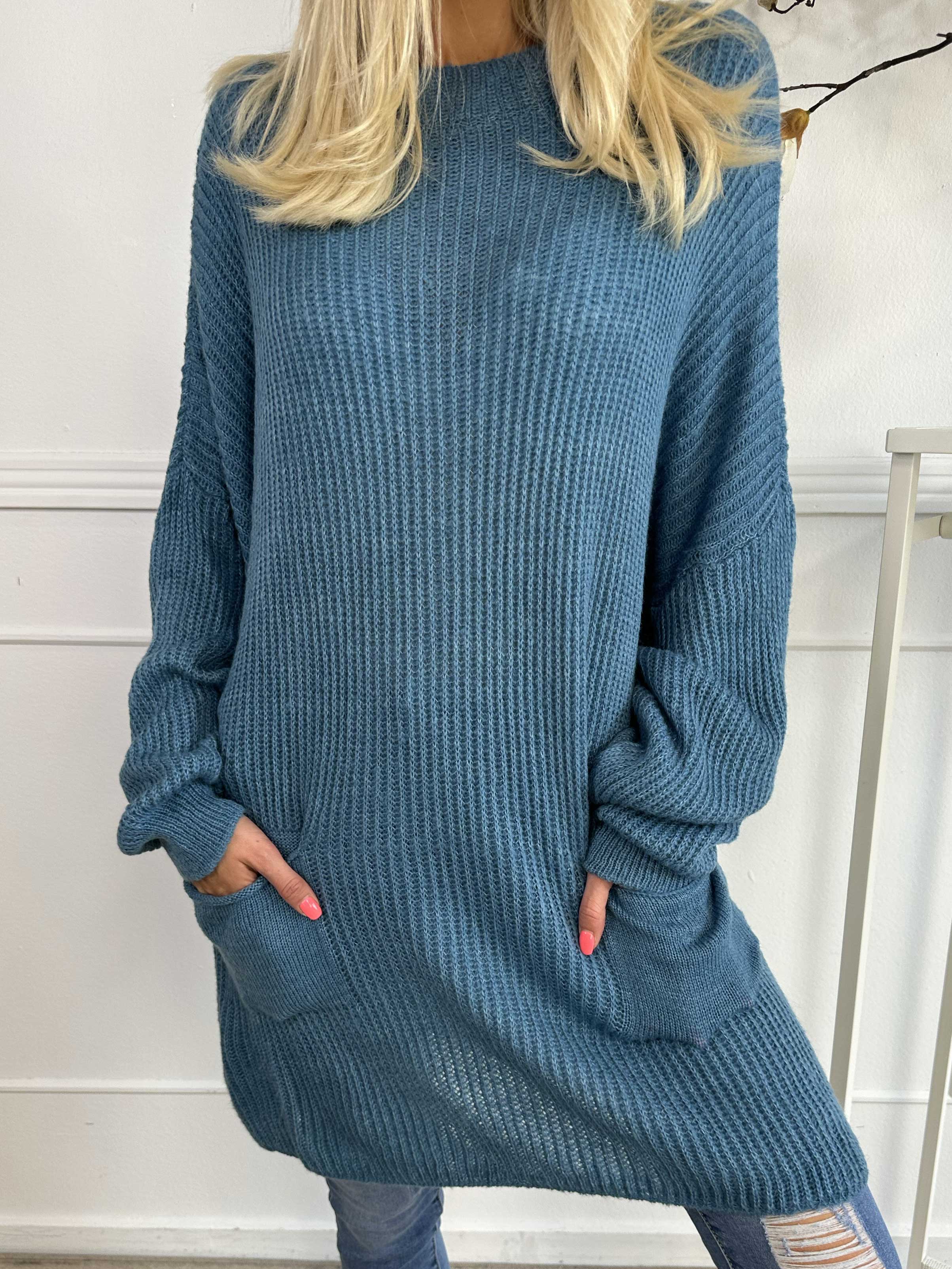 Dakota - Lång stickad blus i plus size med fickor