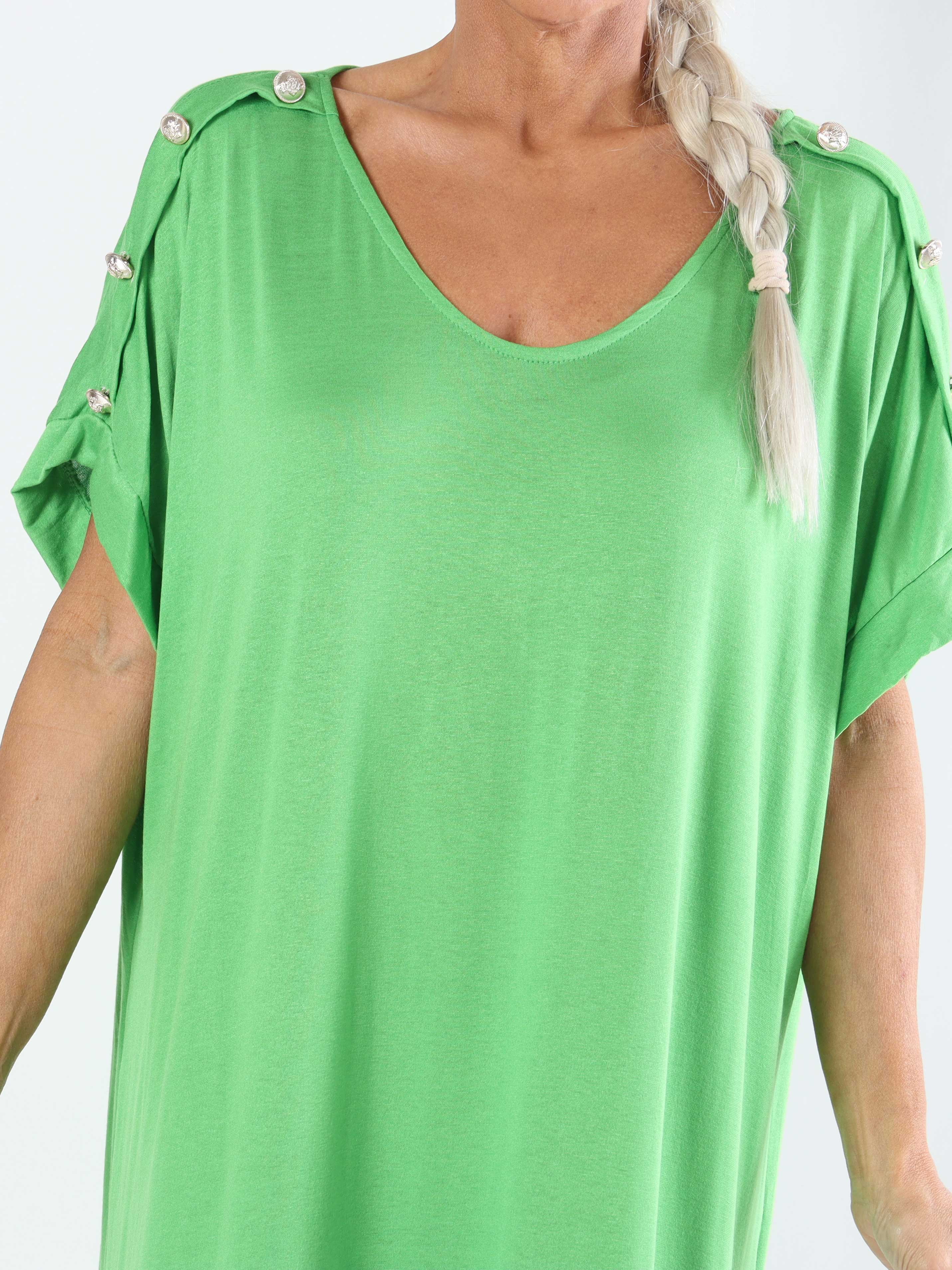 Alli - Söt t-shirtklänning i plusstorlek med knappdetalj på axeln