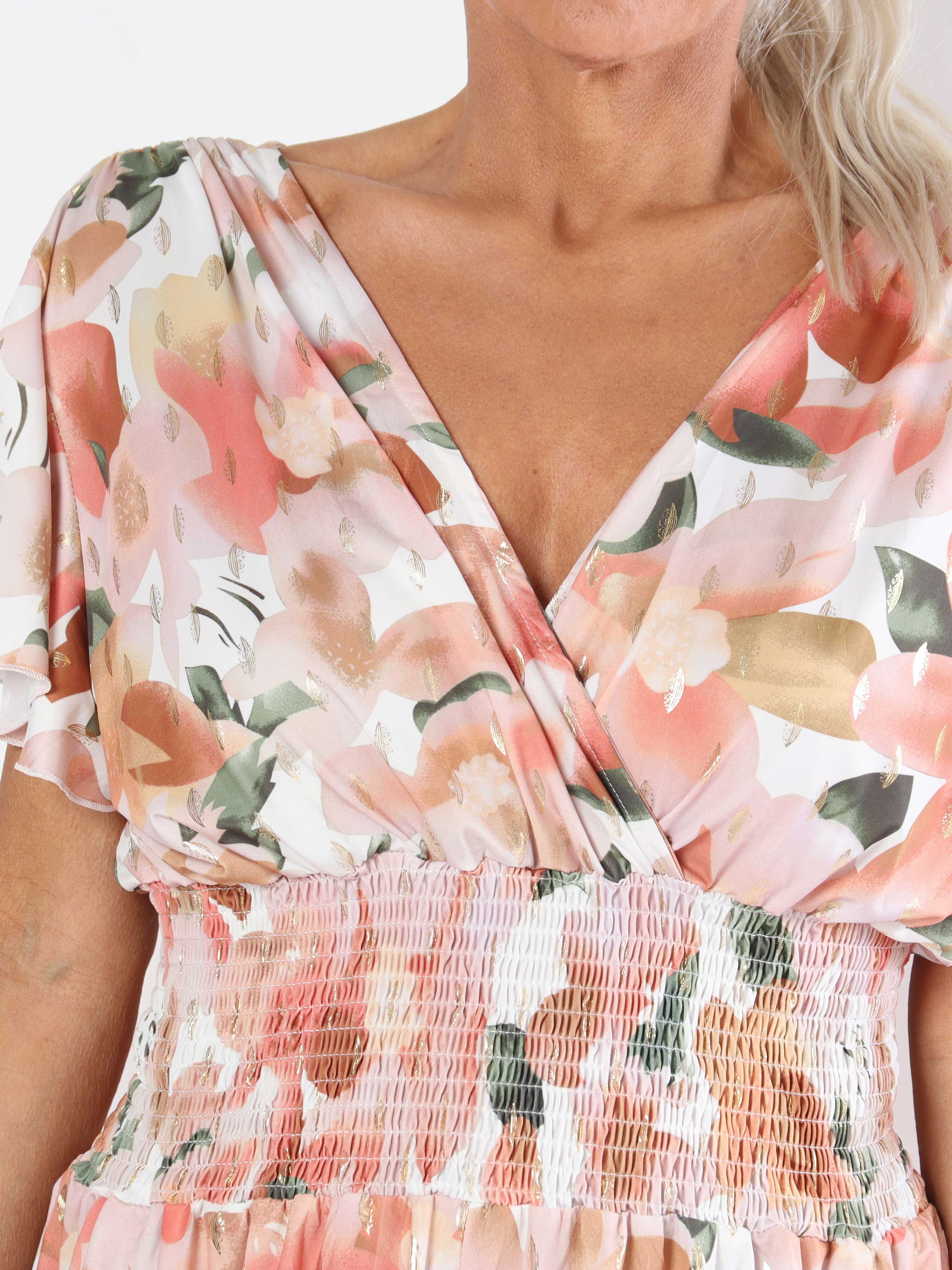 Pams Sweet Flower Playsuit - Elastisk jumpsuit i plusstorlek med blommigt tryck