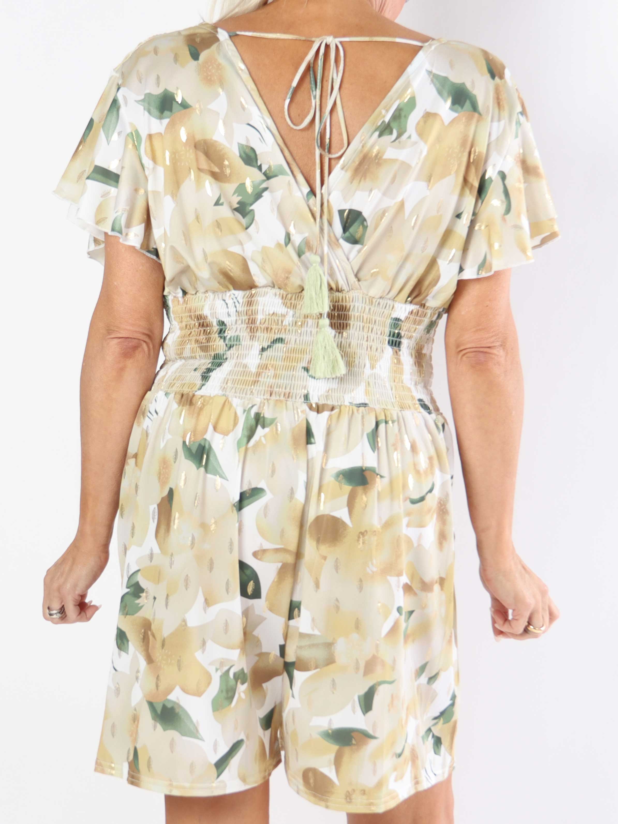 Pams Sweet Flower Playsuit - Elastisk jumpsuit i plusstorlek med blommigt tryck