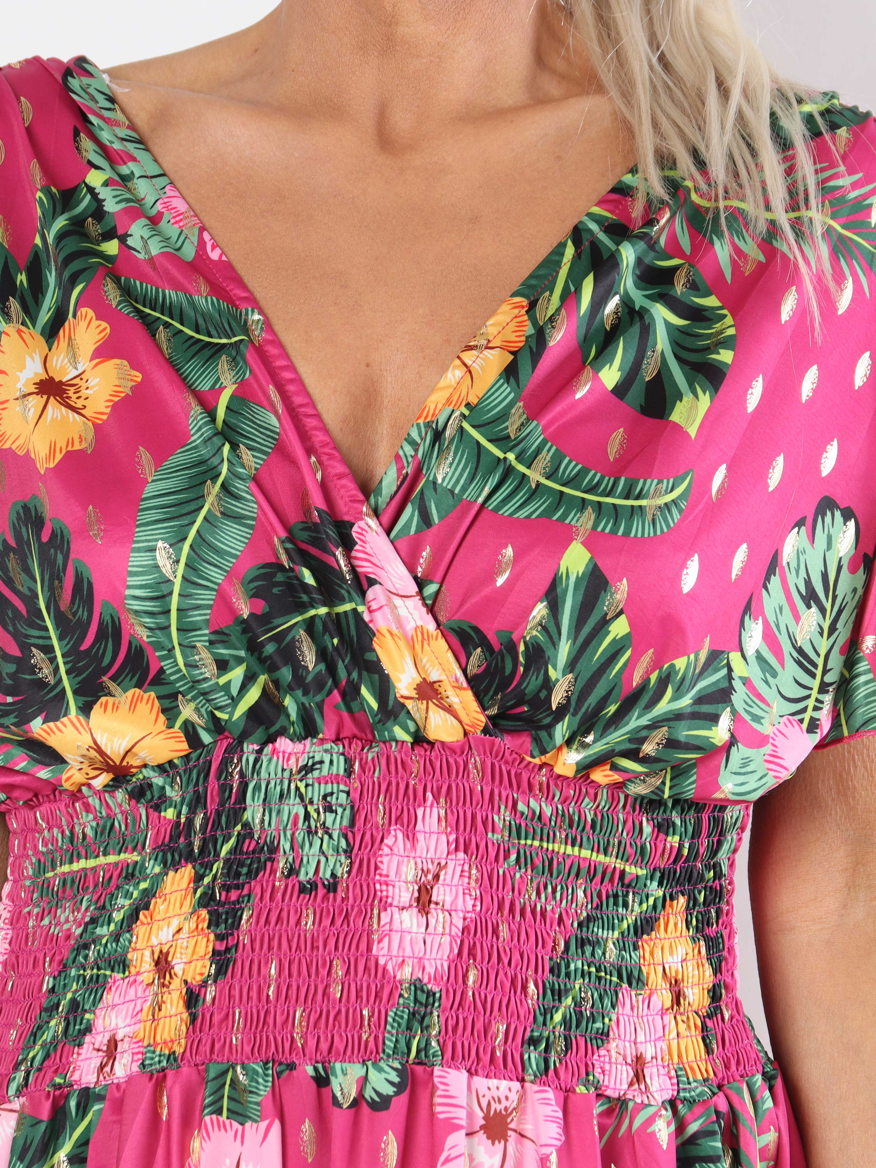 Pams Flower Playsuit - Elastisk playsuit i plusstorlek med fickor