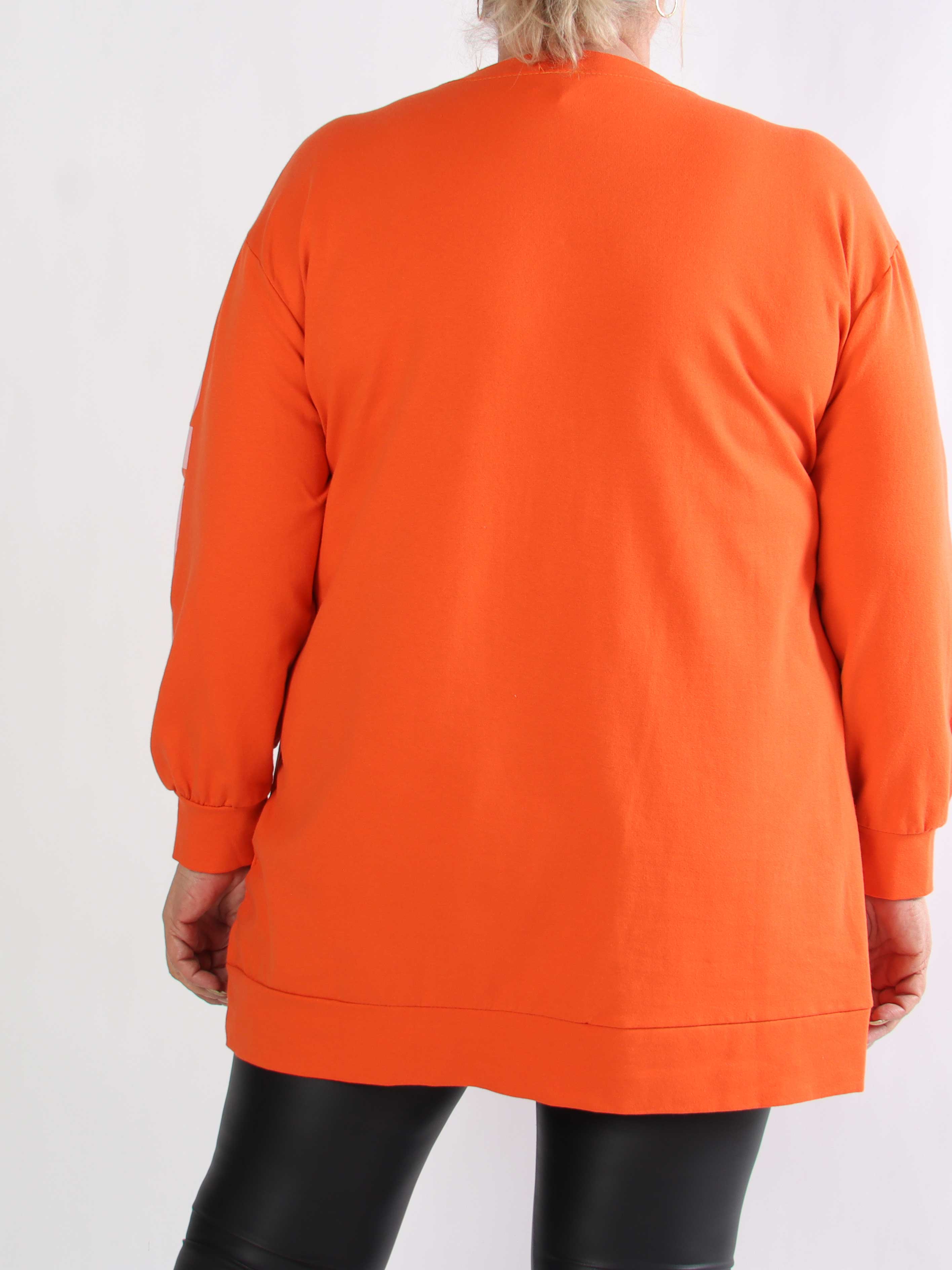 Claudine - Plus size joggingklänning i bomull med texten COPENHAGEN