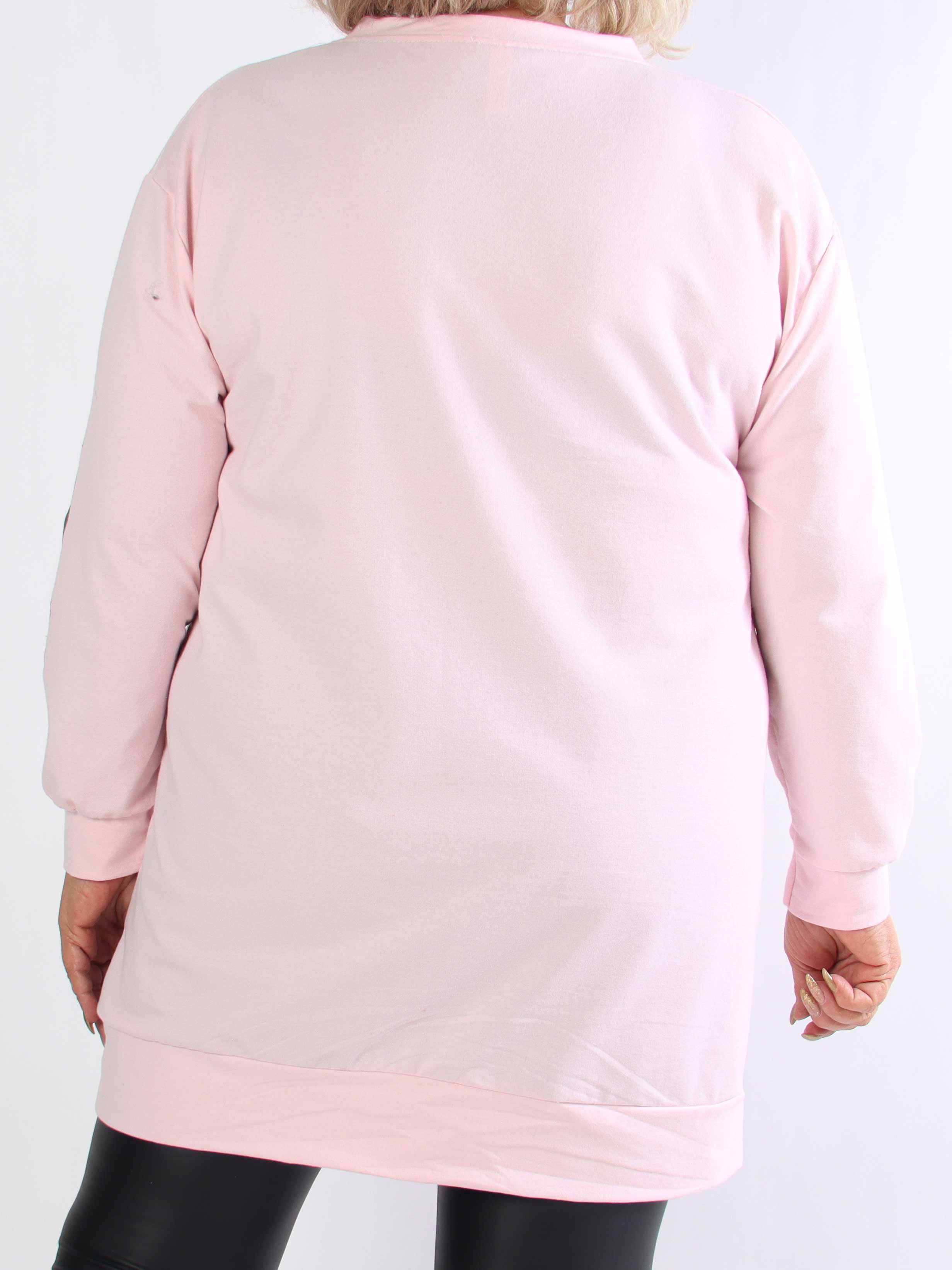 Claudine - Plus size joggingklänning i bomull med texten COPENHAGEN