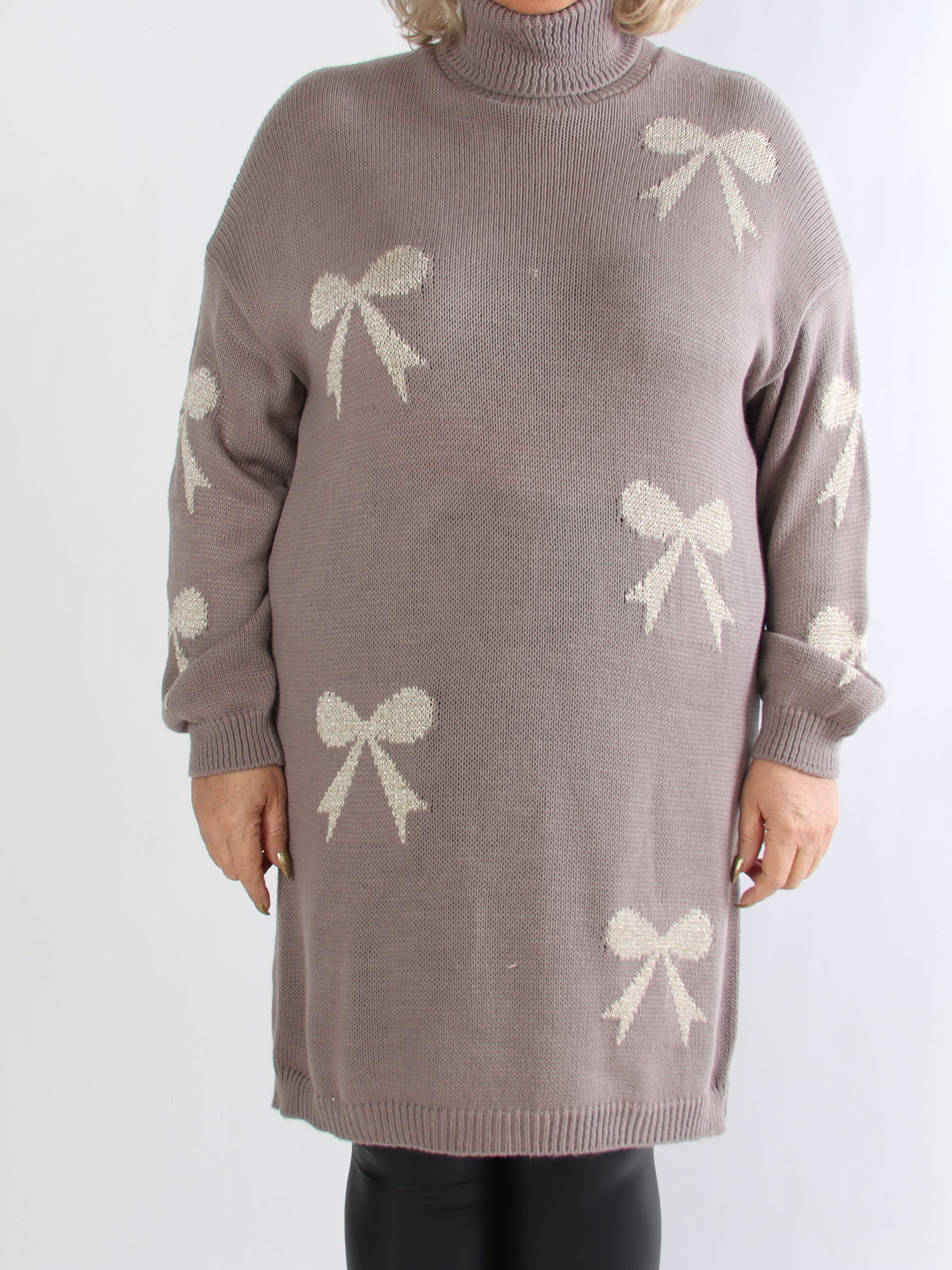 Vallie - Plus size strikkjole med guldsløjfer og rullekrave