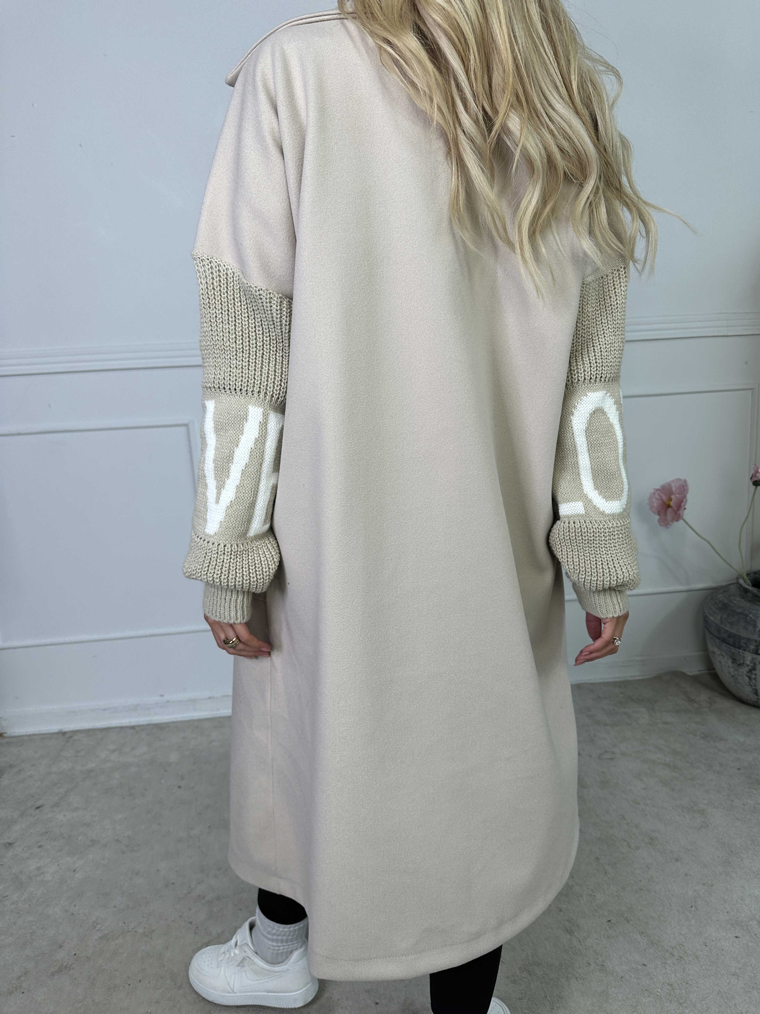 Debbie Midi - Fin kappa med stickade ärmar