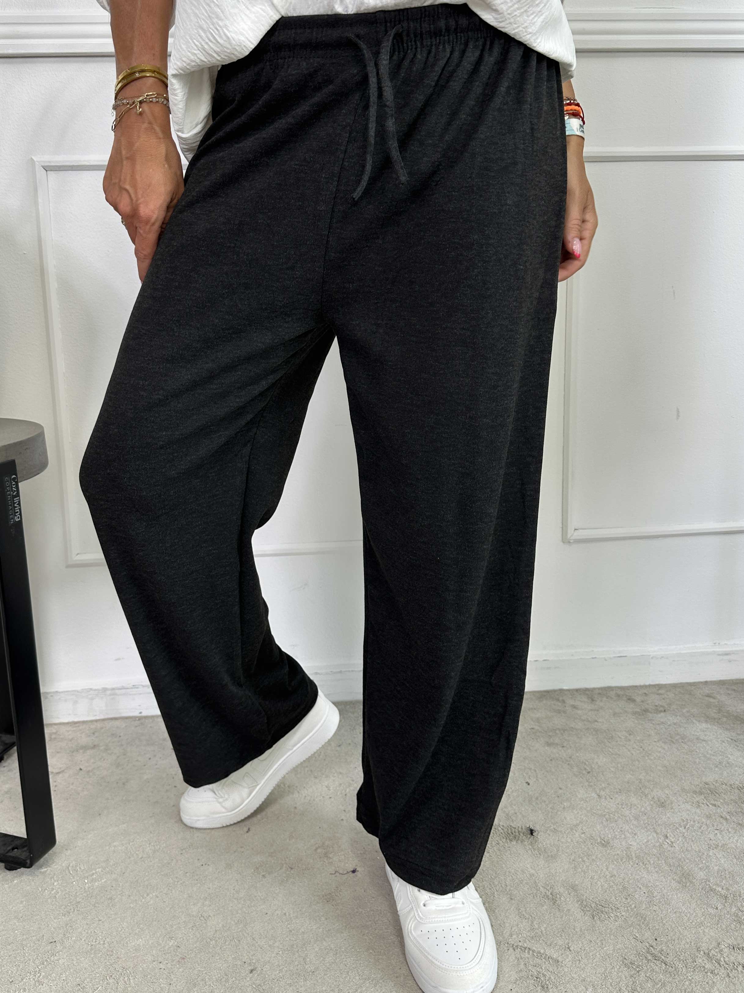 Kallisto - Mjuka joggingbyxor med resår i midjan