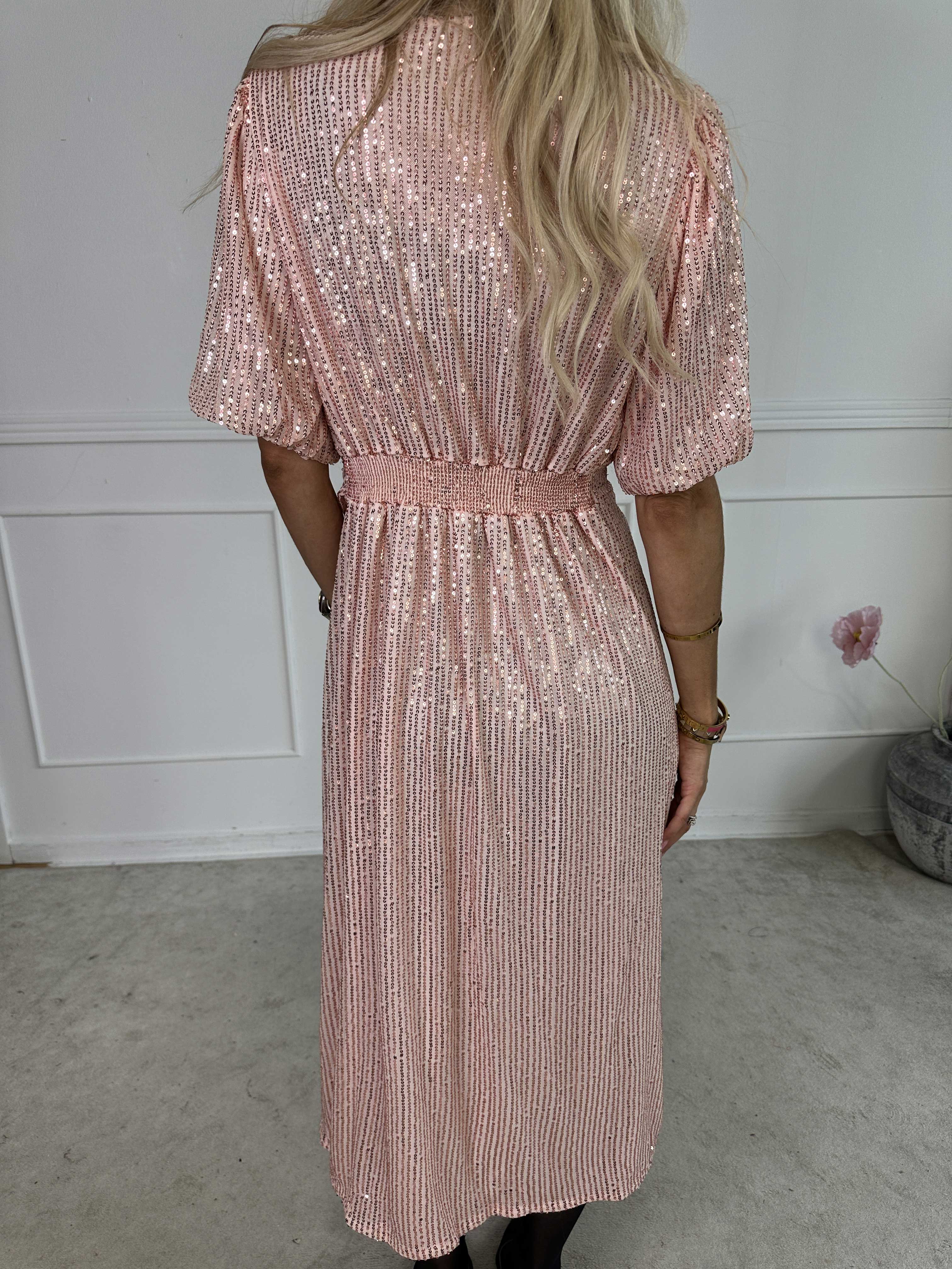 Primula Glitter - Omlottklänning med paljetter