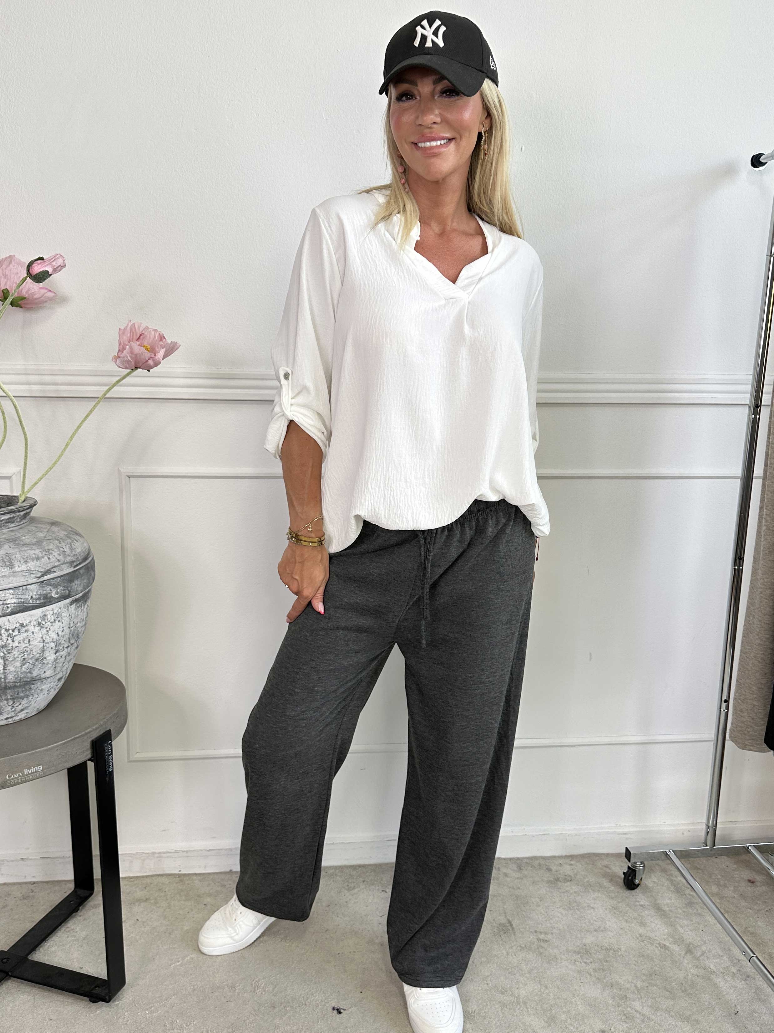 Kallisto - Mjuka joggingbyxor med resår i midjan