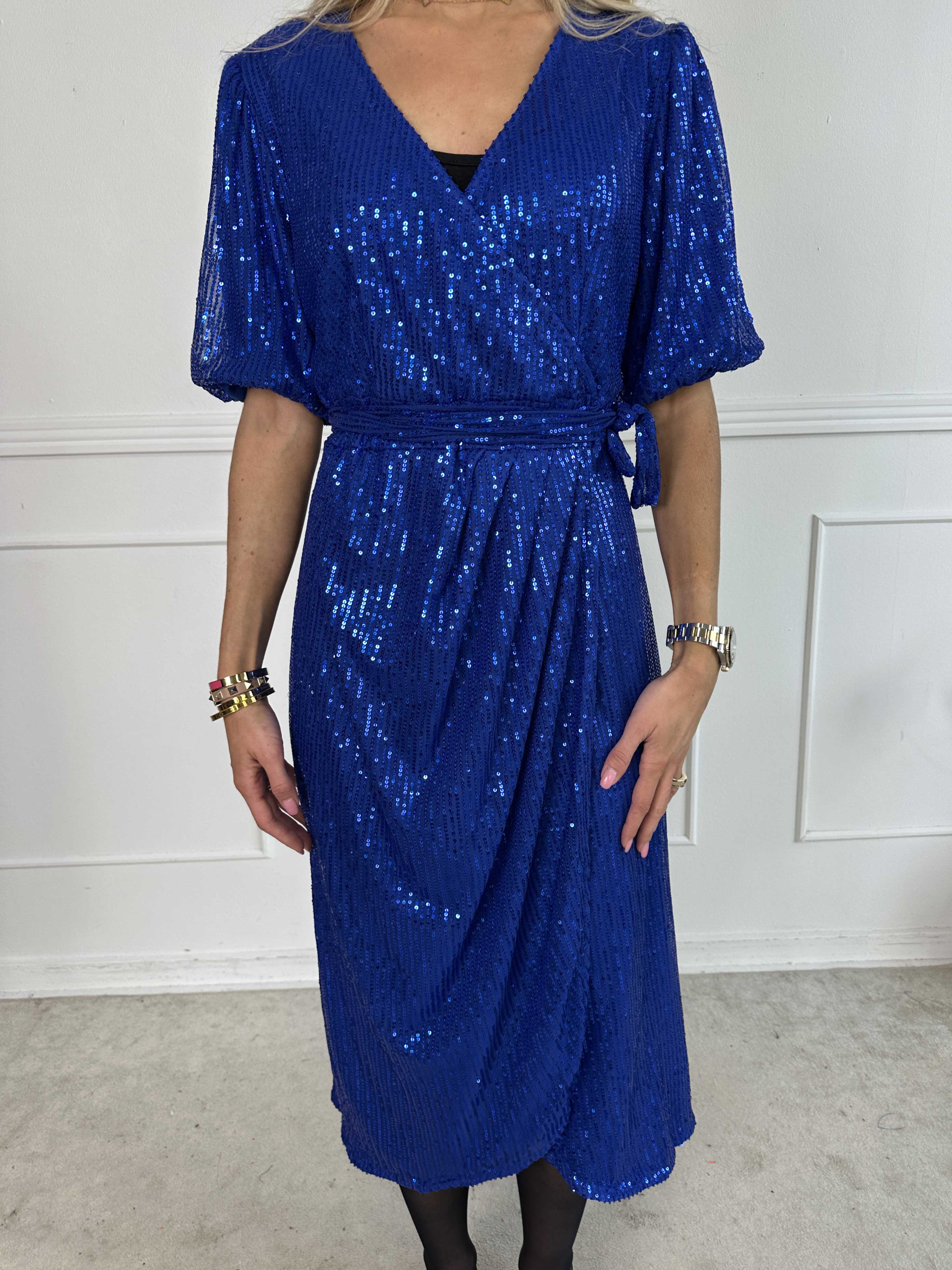 Primula Glitter - Omlottklänning med paljetter