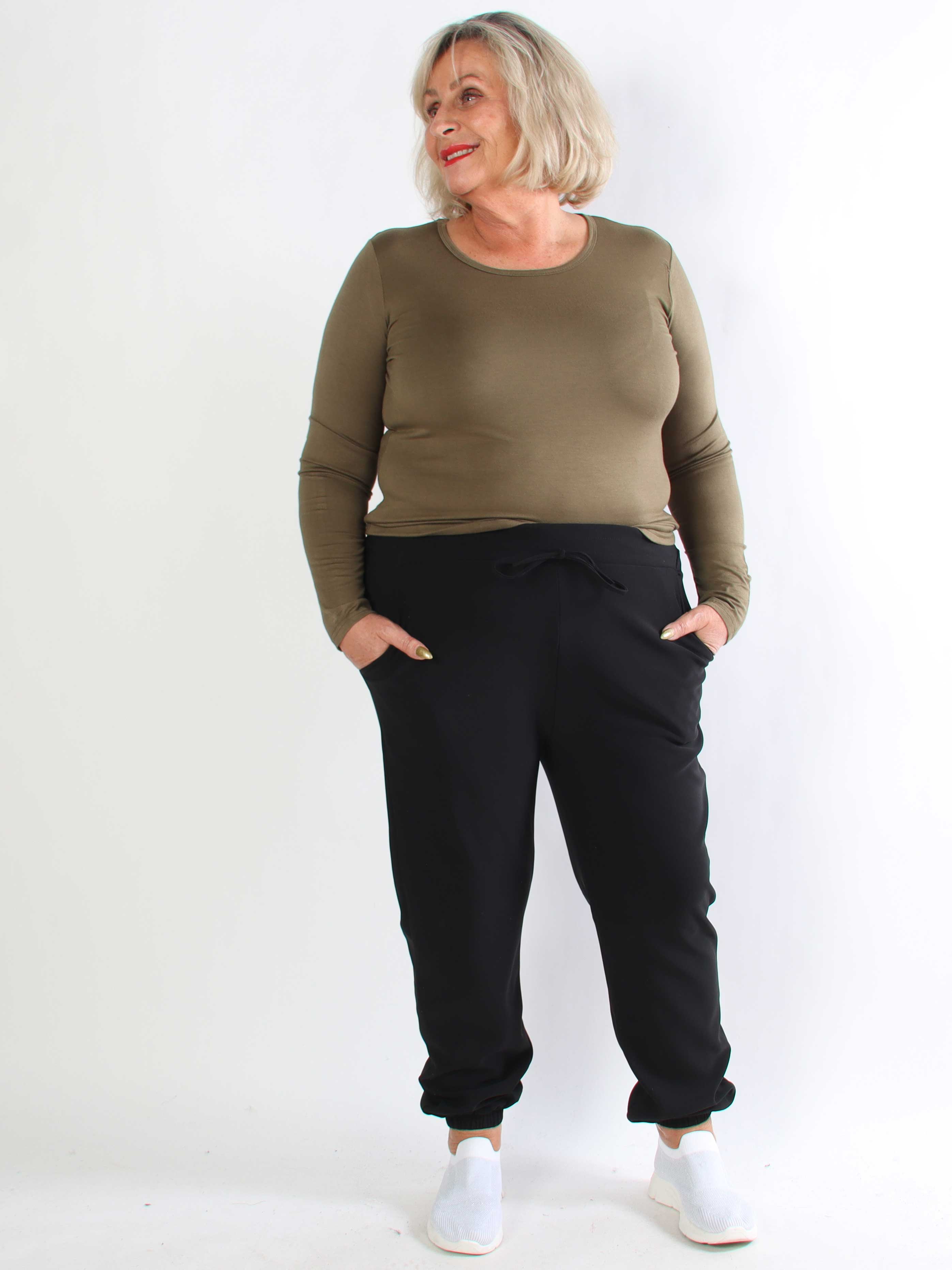 Iliona - Joggingbukser med elastik forenden af buksebenet