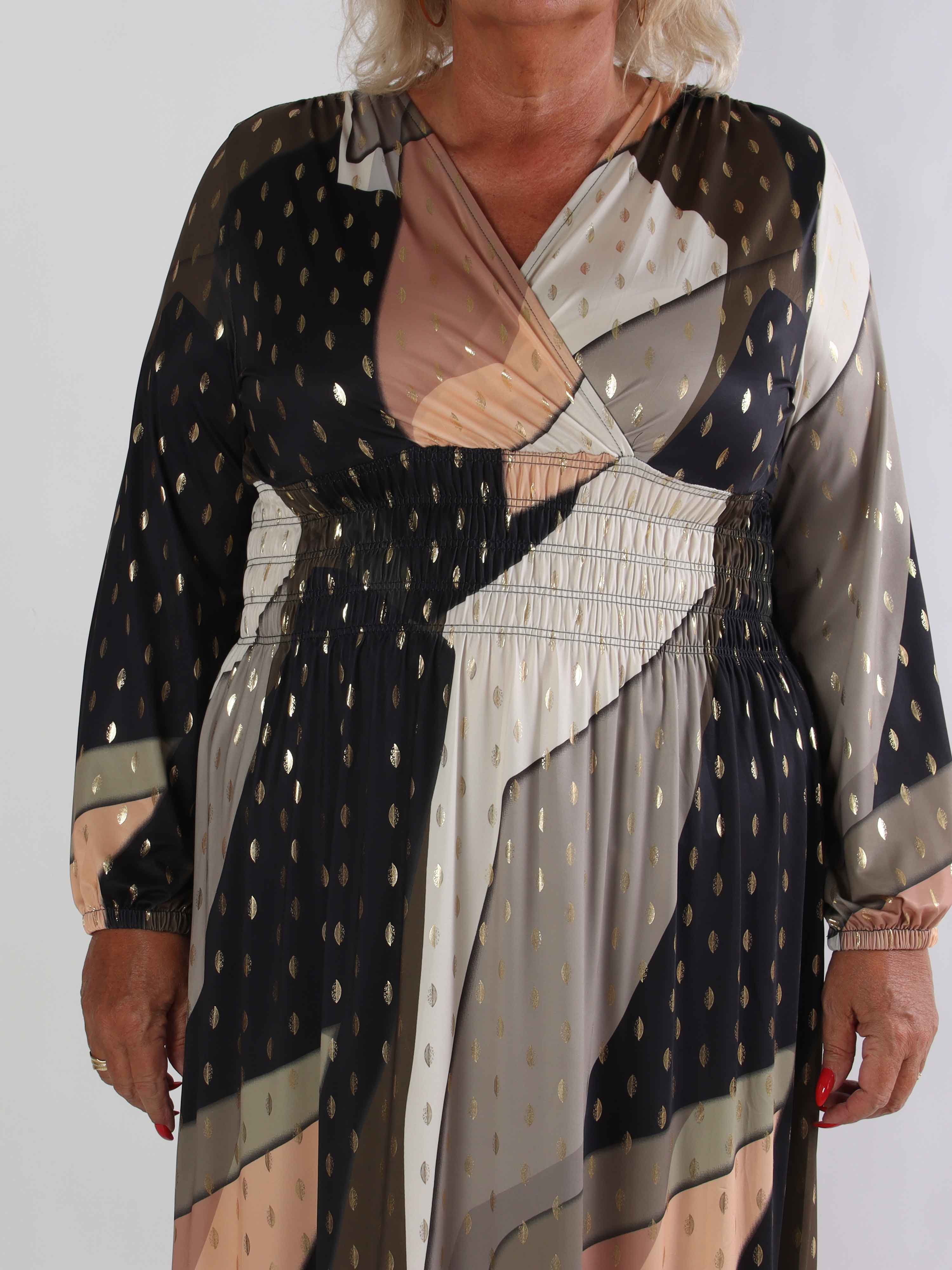 Pams Abstract L/S - Elastisk flerfärgad plus size klänning med gulddetaljer