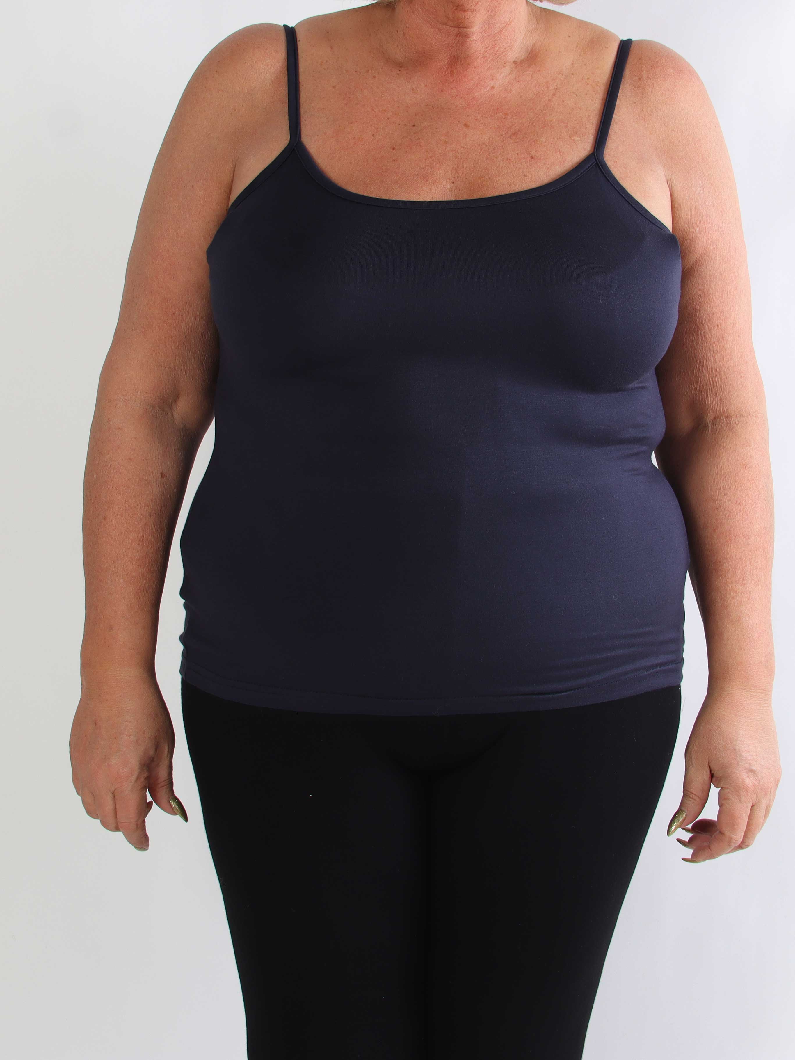 Fiona - Basis stroptop i blød viskose