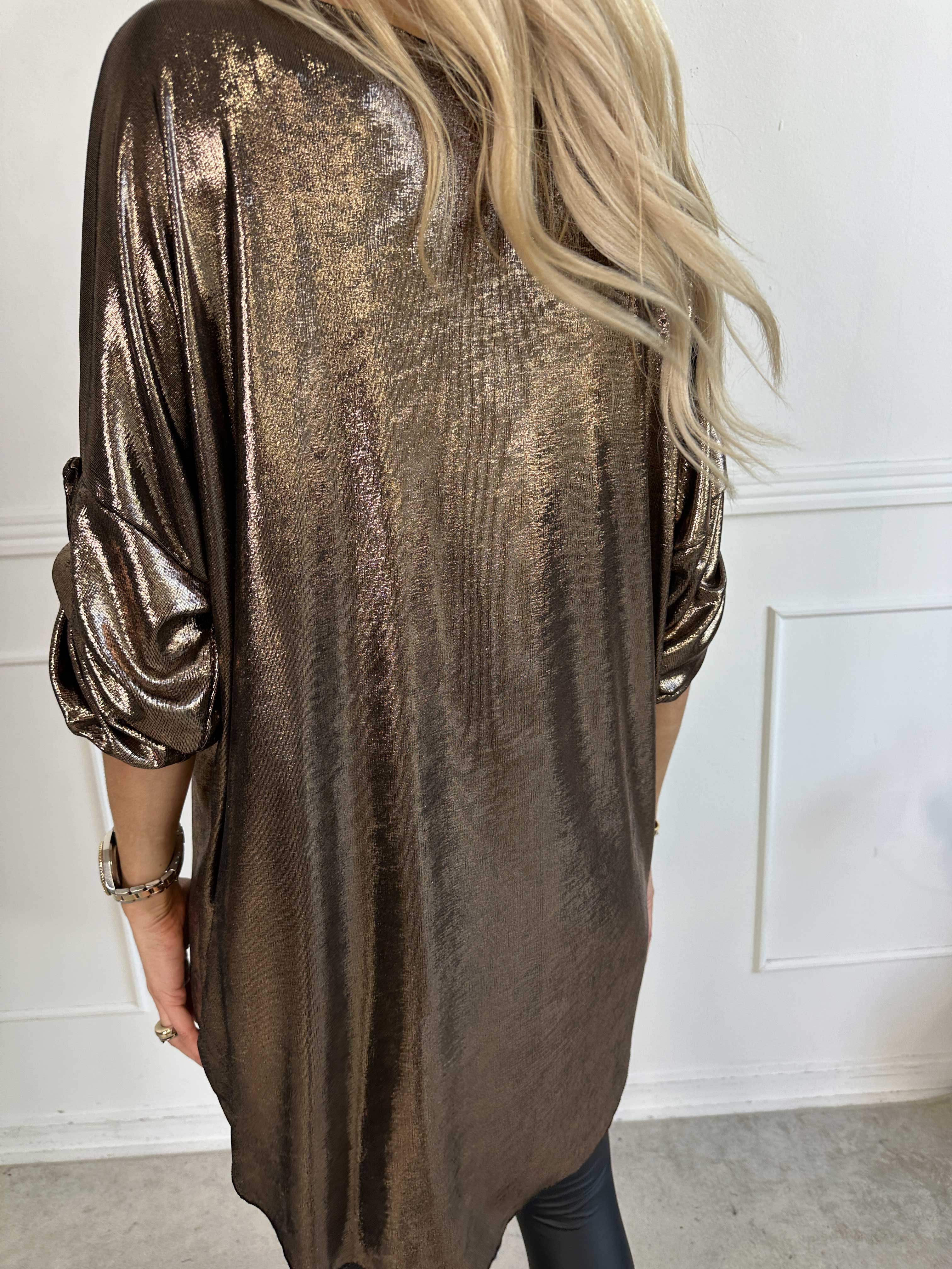 Subira - Glansig tunika med v-ringning