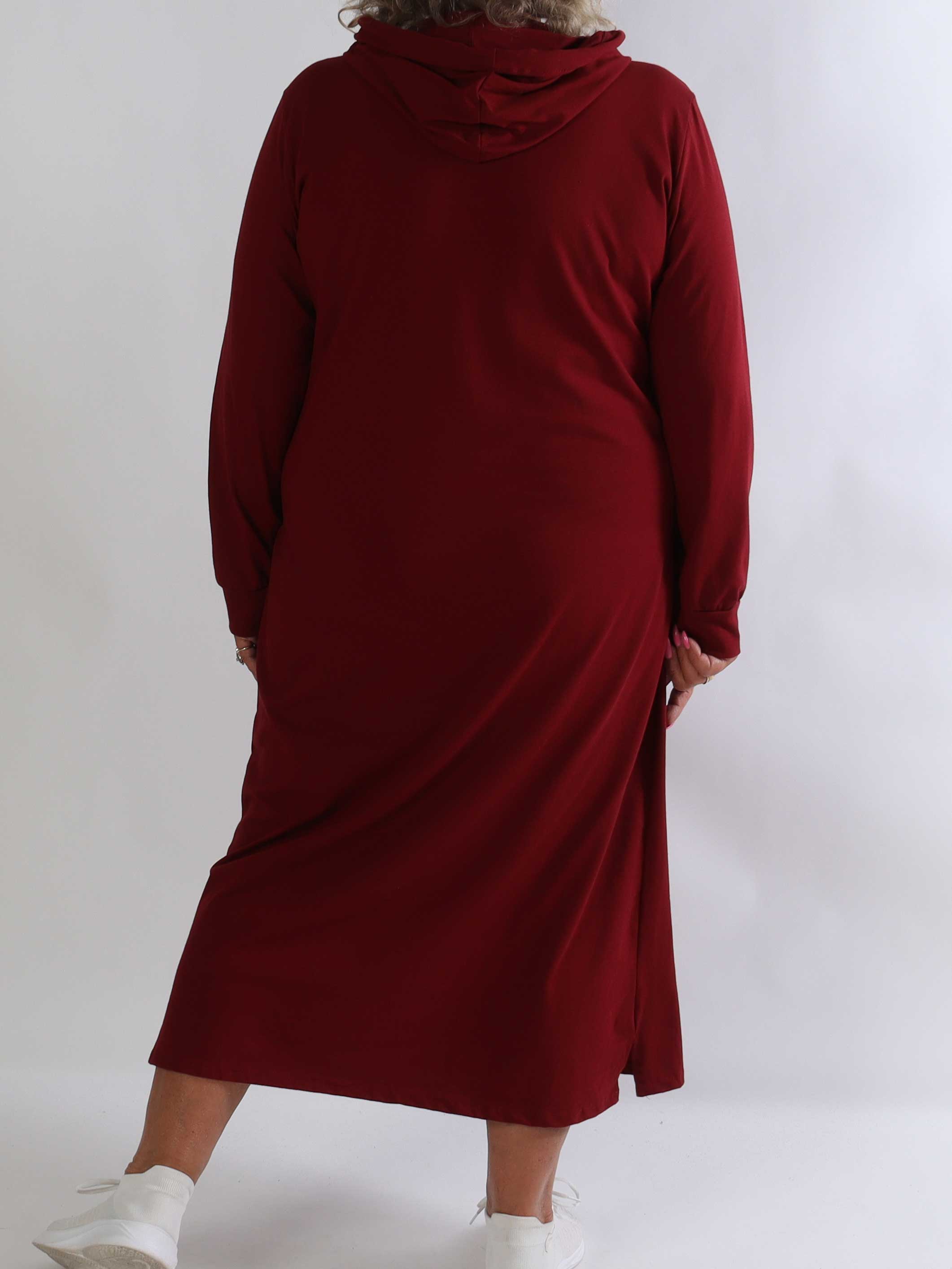 Violet - Lang og comfy hoodiekjole i blød bomuld med VOGUE i flot guldprint