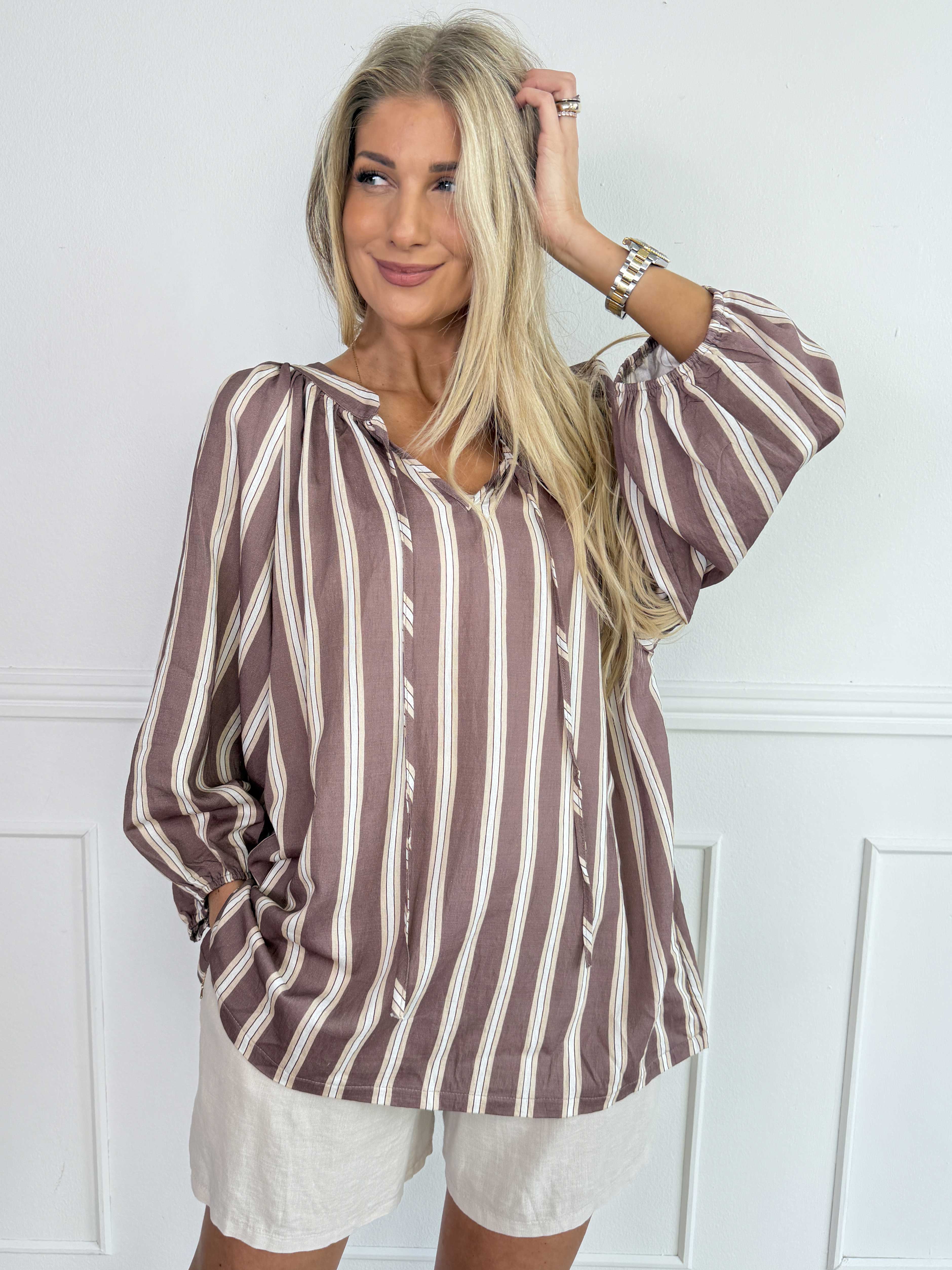 Amidala Shirt - Randig plus size tunika i en lätt viskosblandning med vackra ballongärmar