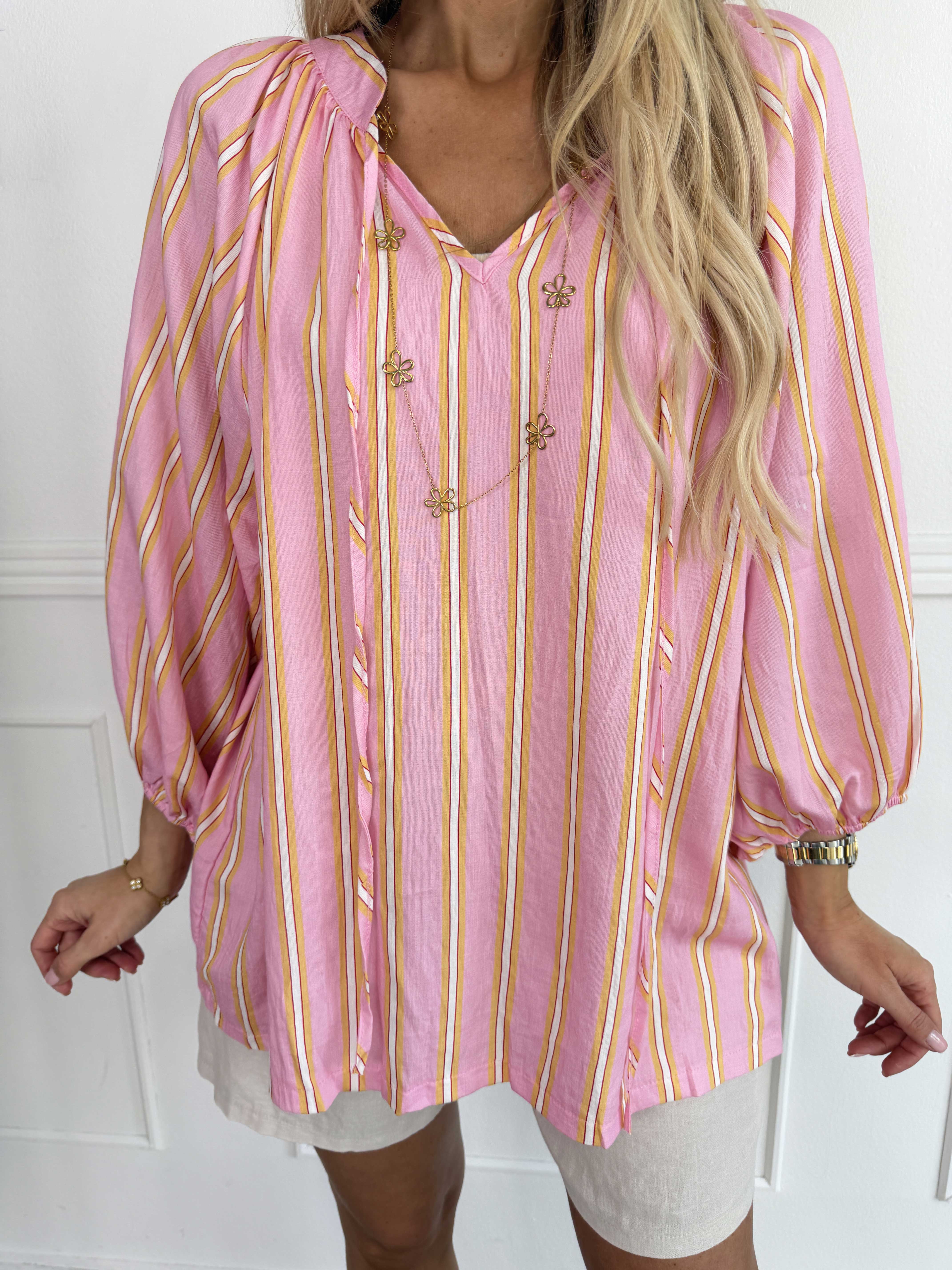 Amidala Shirt - Randig plus size tunika i en lätt viskosblandning med vackra ballongärmar