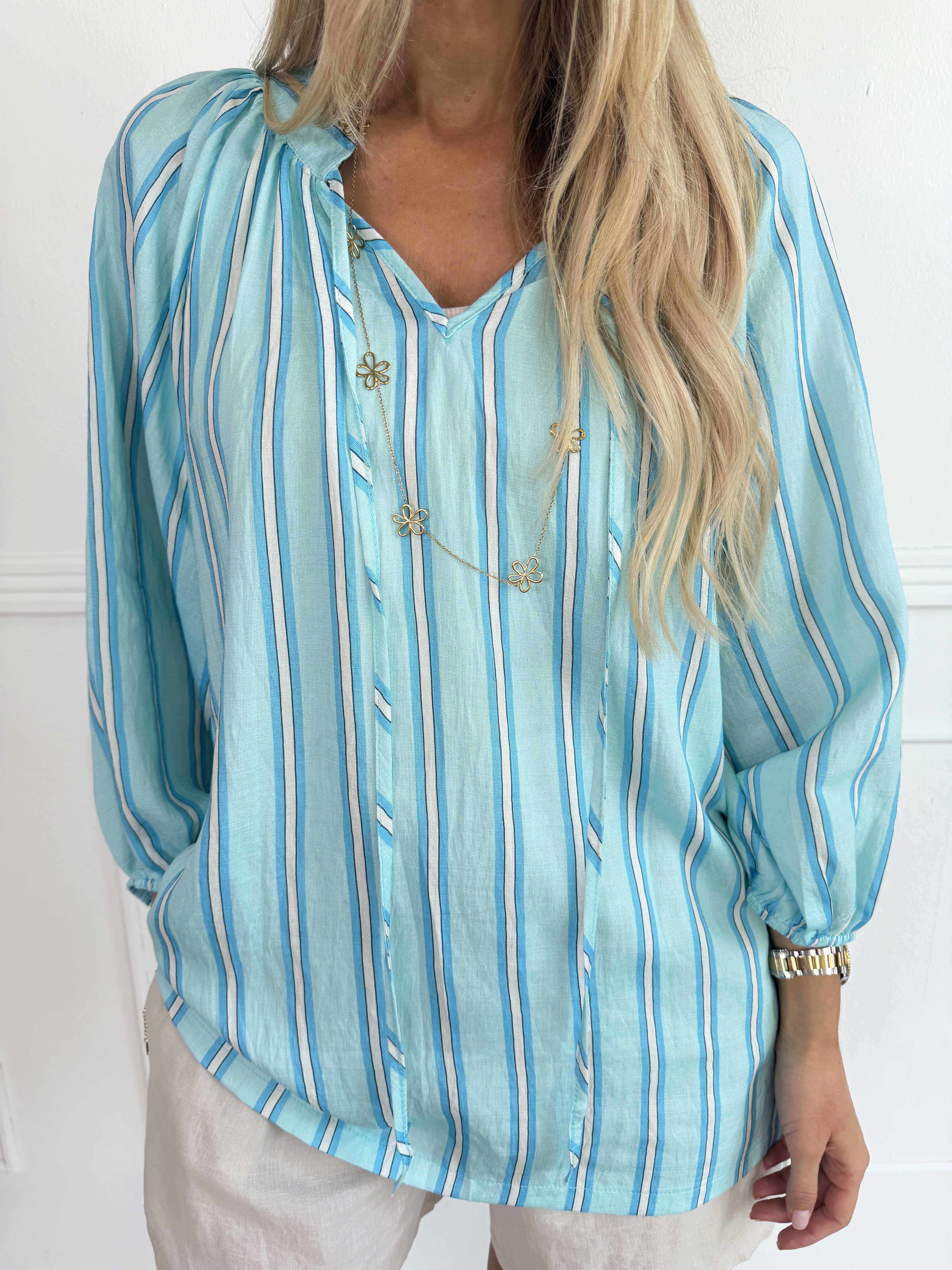 Amidala Shirt - Randig plus size tunika i en lätt viskosblandning med vackra ballongärmar