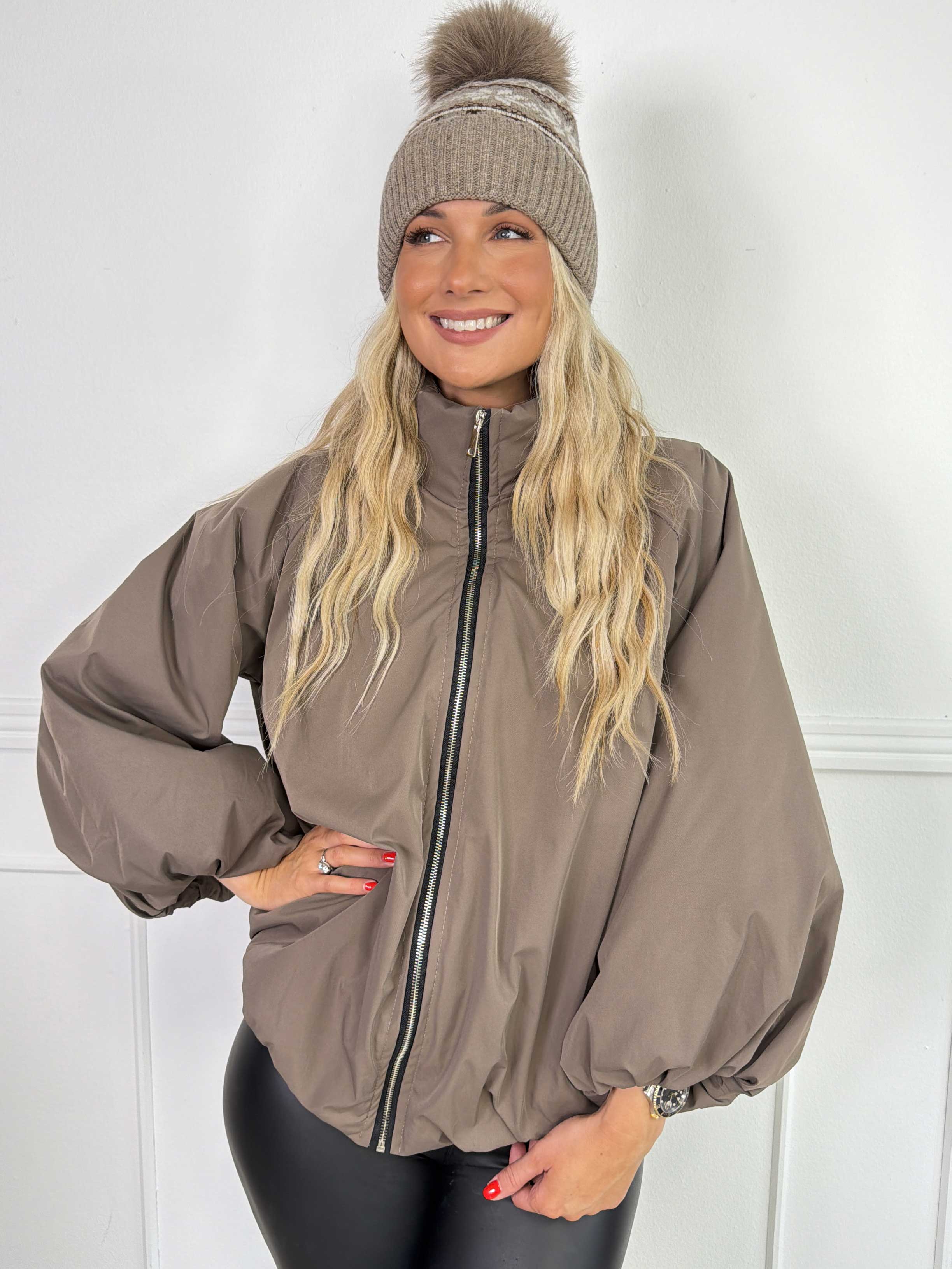 Gemma – Varm och trendig plus size quiltad bomberjacka