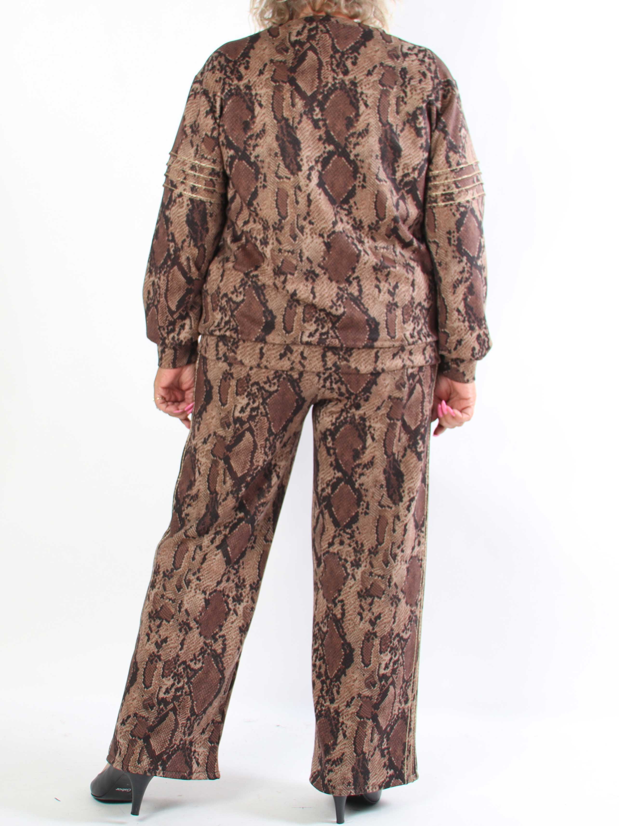 Dream Print – Plus size joggingställ i viskos med ett utmärkande mönster