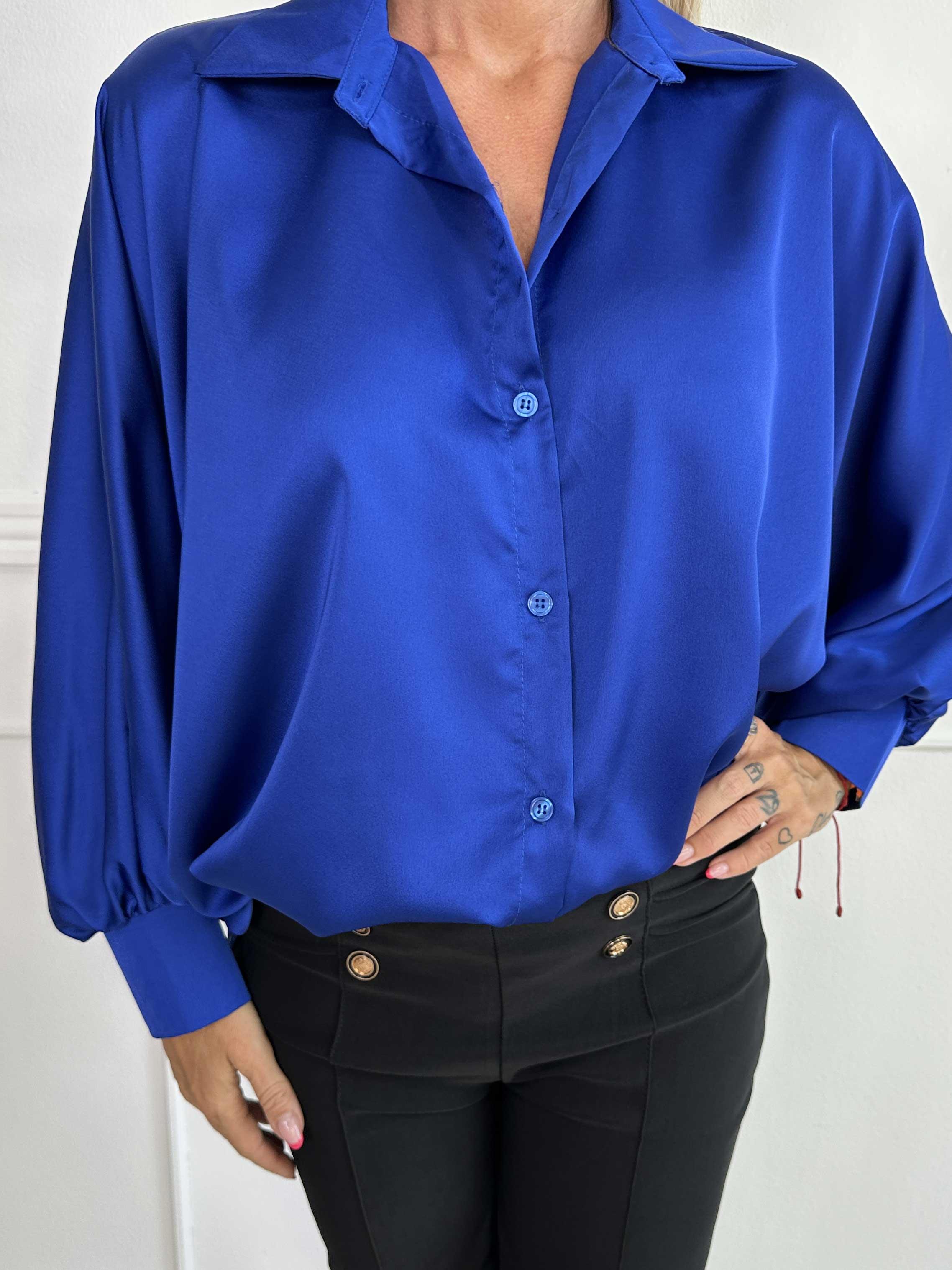 Feliciti - Shiny skjorta med fladdermusärmar