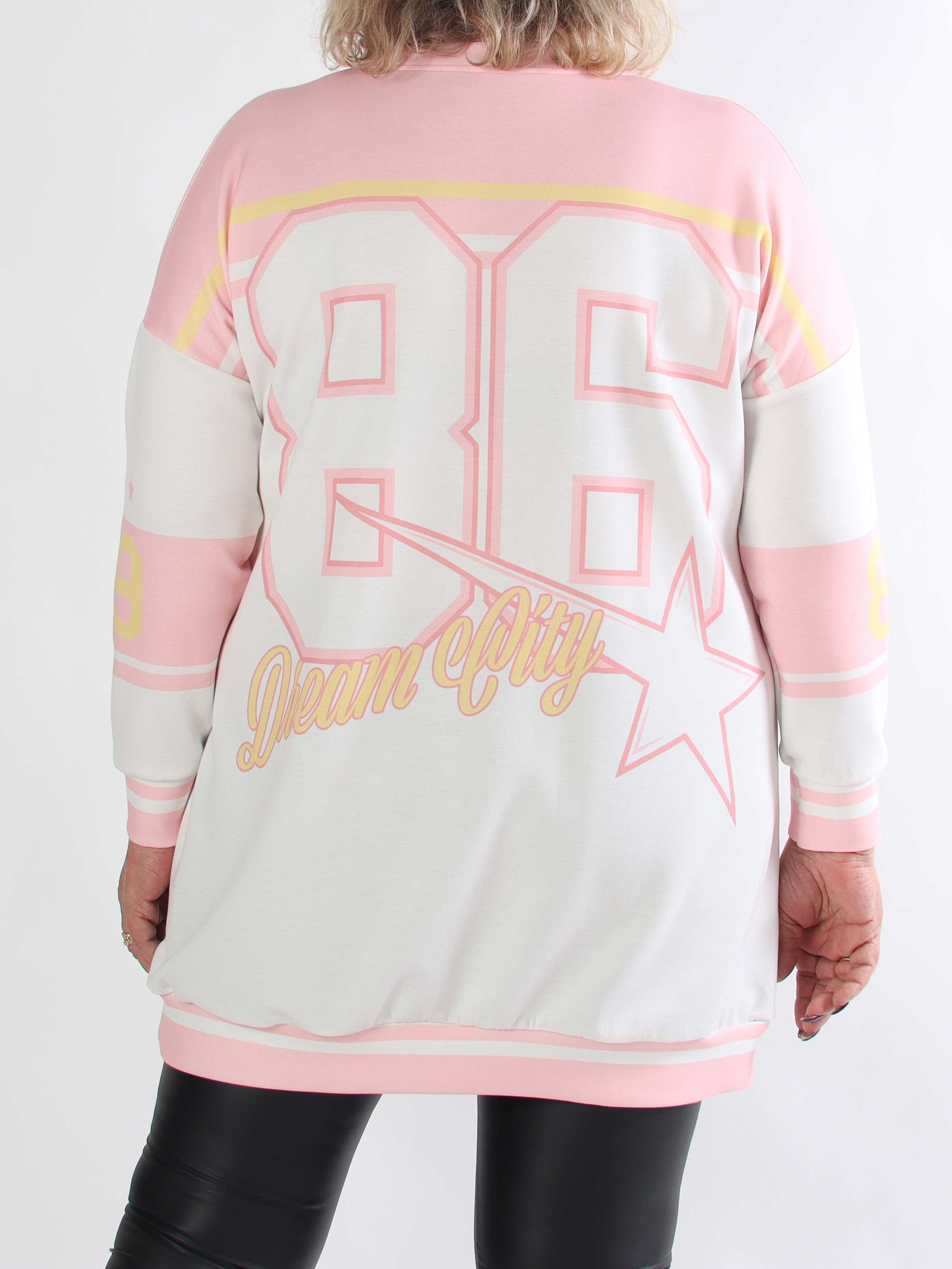 Rosaria - Plus size joggingklänning med New York-motiv på bröstet