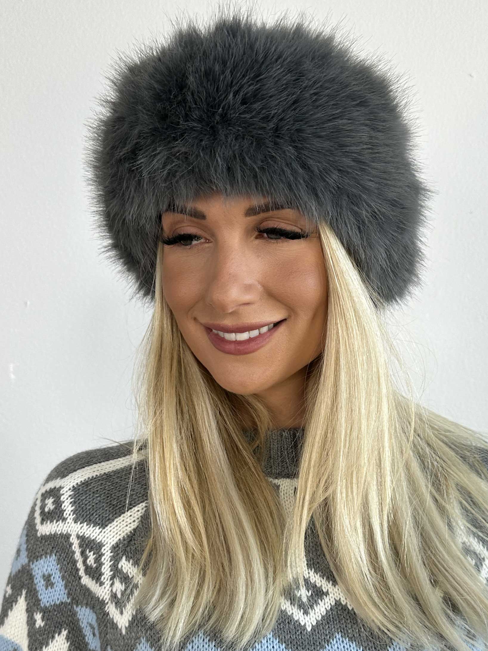 Oasis - Mössa med mjuk fuskpälskant