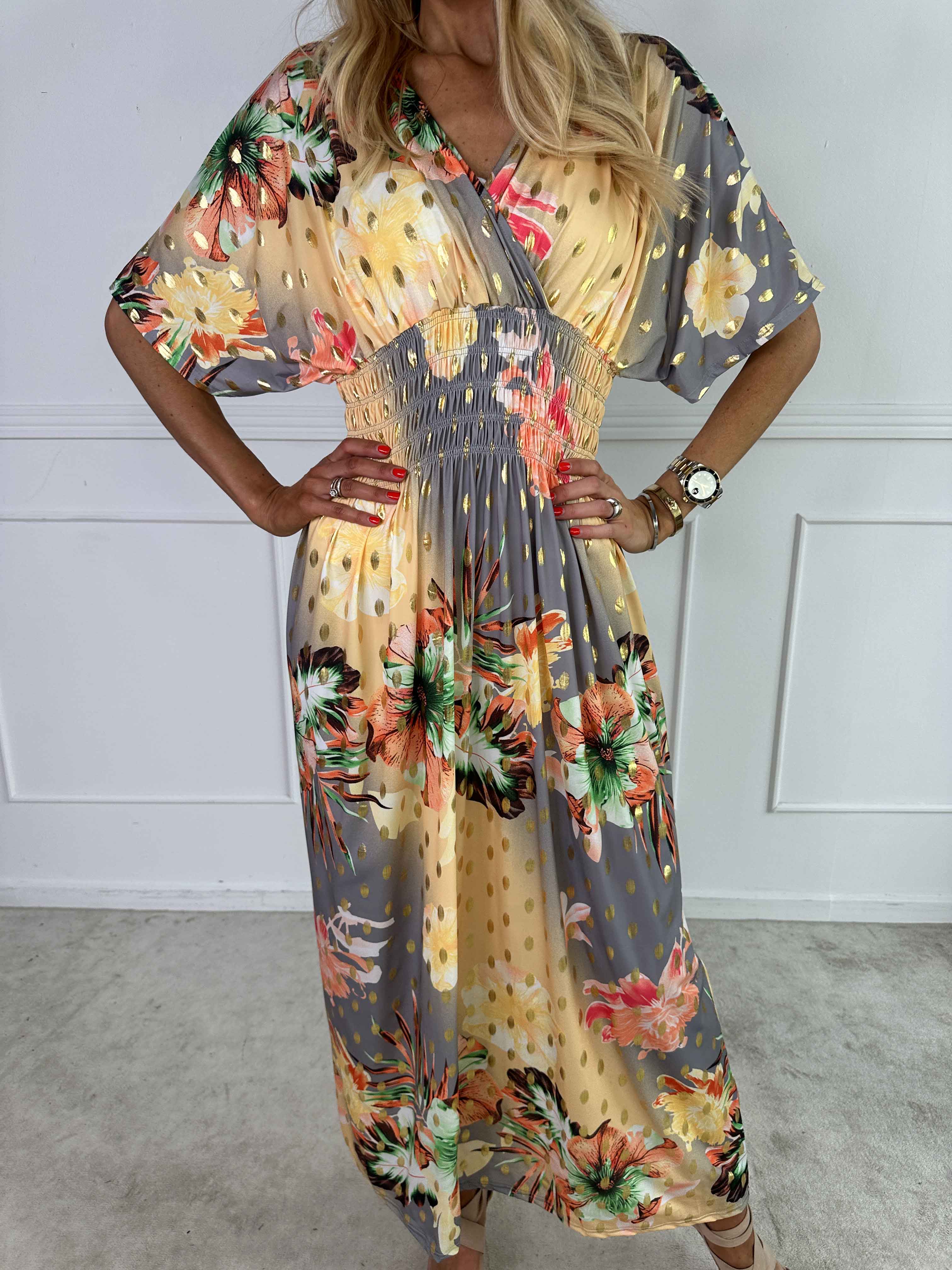 Pams Hawaii - Lång klänning i stretchtyg med blommönster