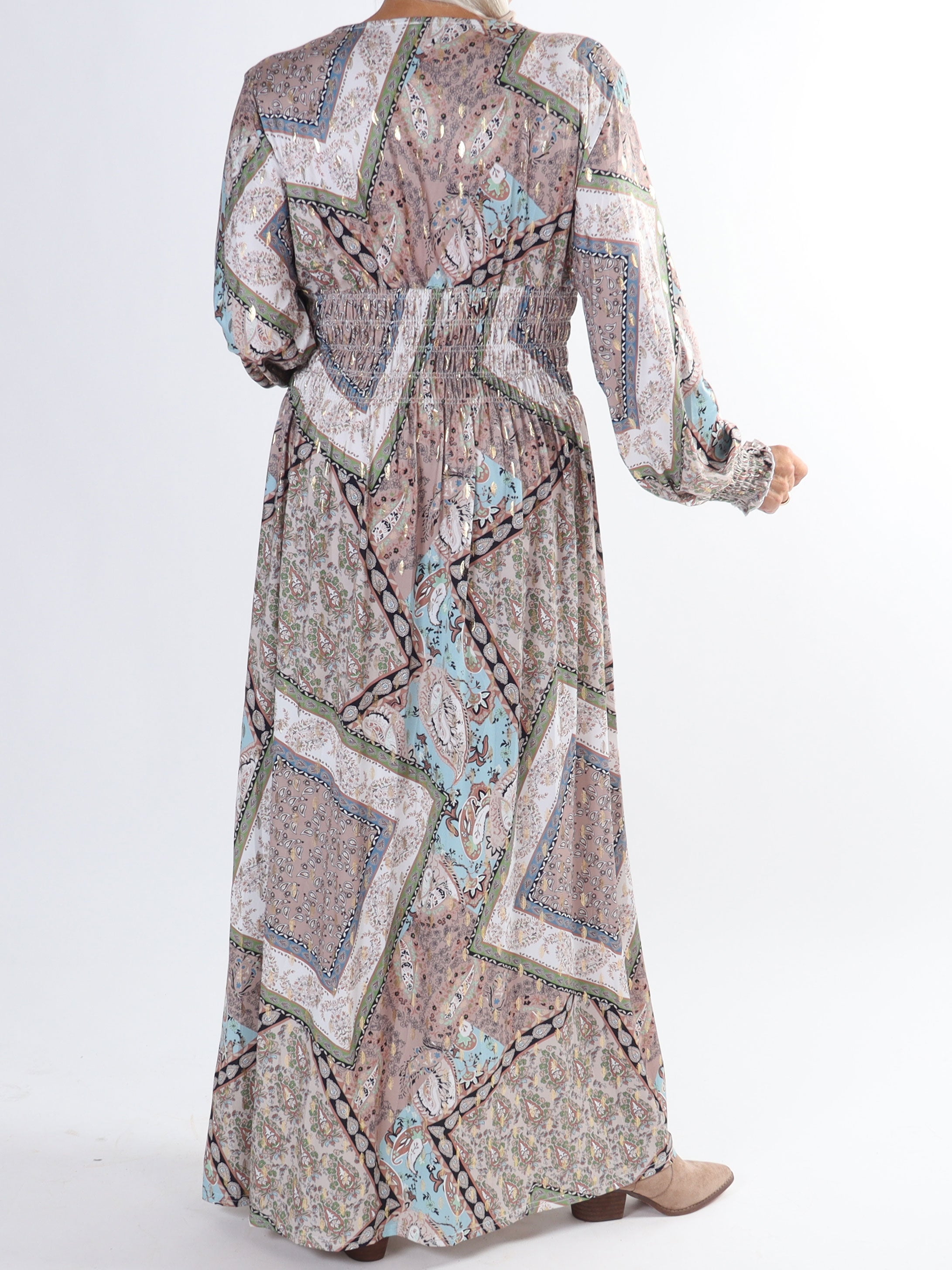 Pams Paisley L/S - Plus size elastisk klänning i skrynkelfritt tyg med långa ärmar