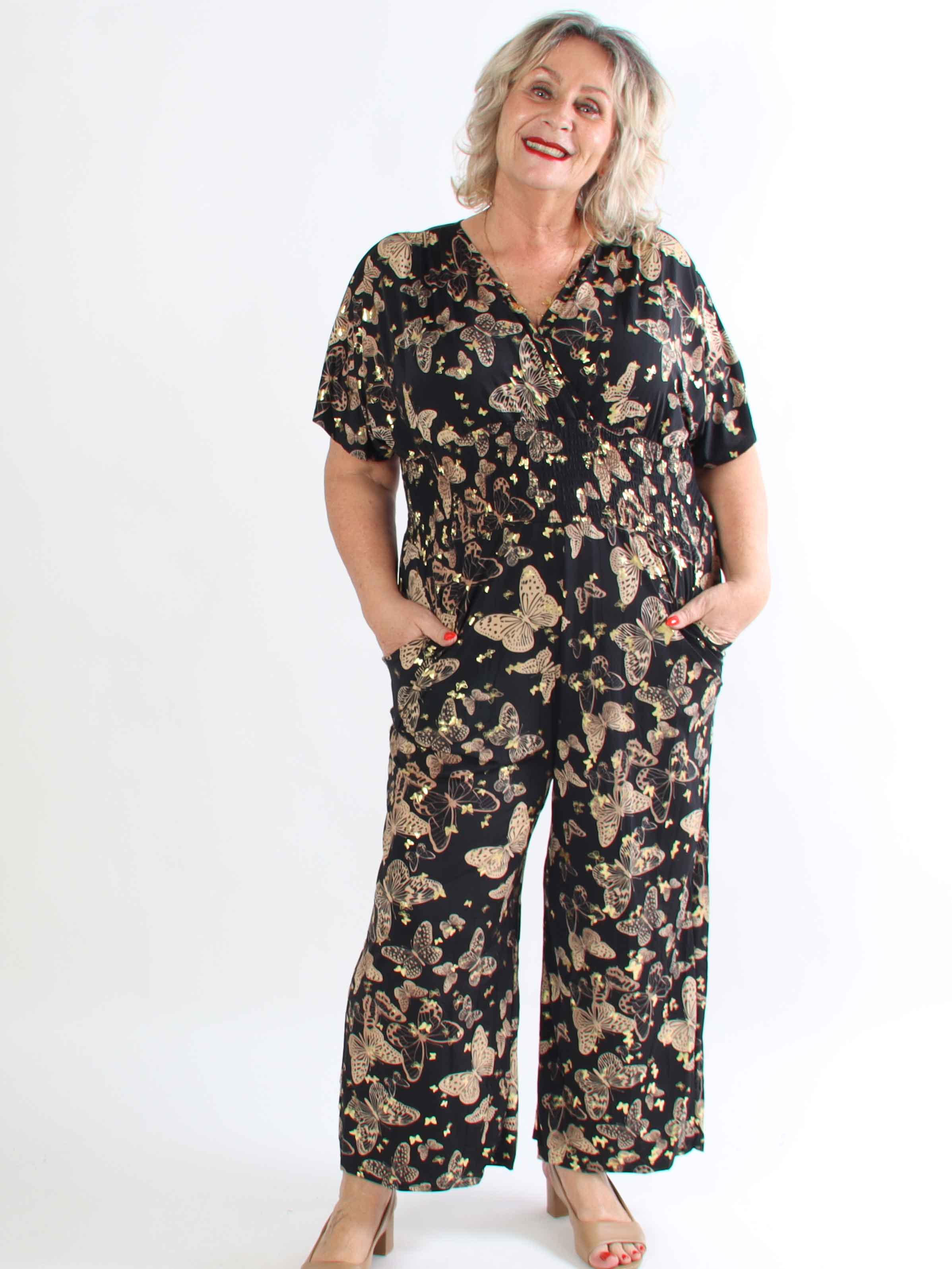 Pams Butterfly Jumpsuit - Elastisk plus size jumpsuit med fjärilsmönster
