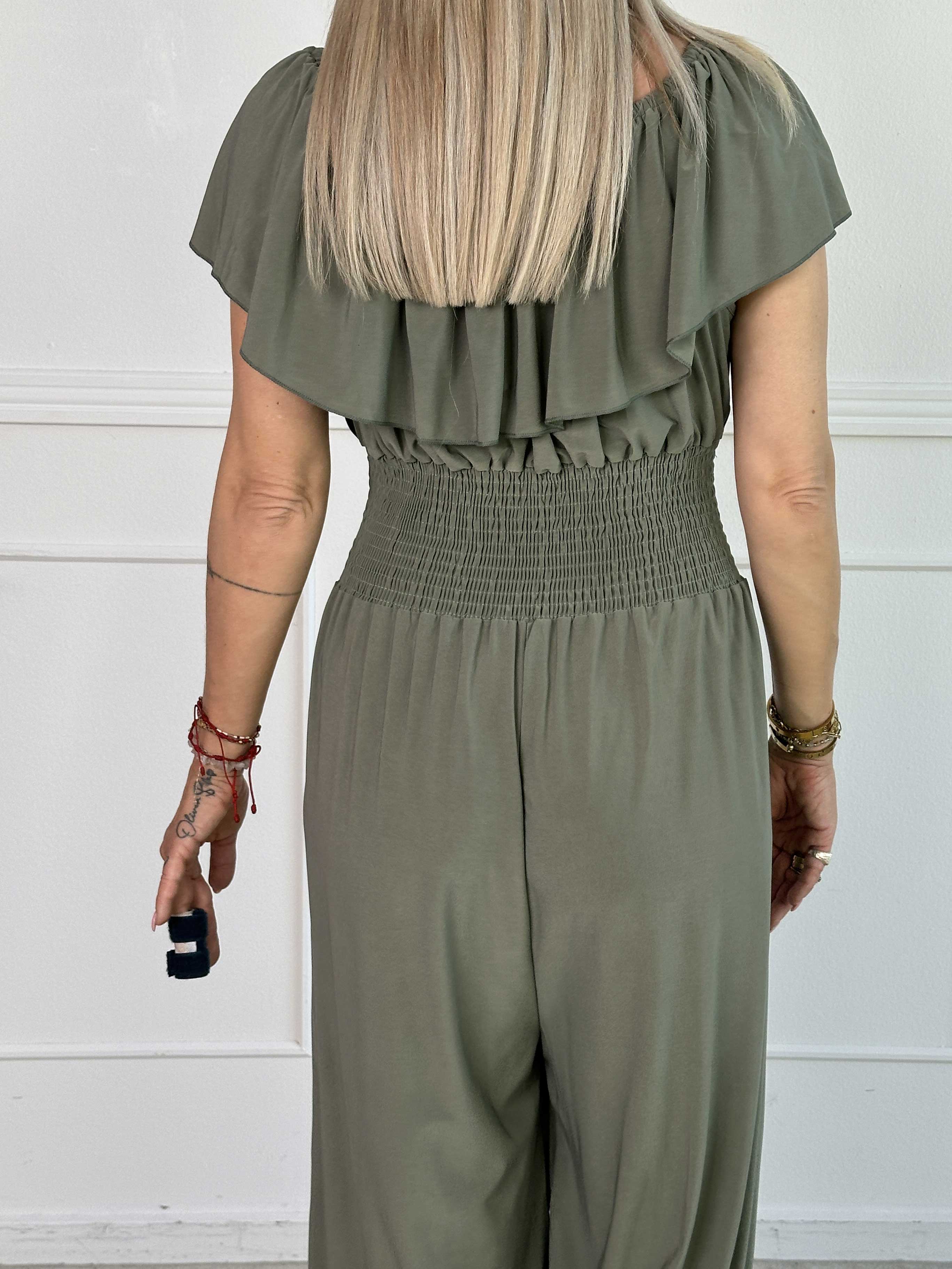 Pams Plain Frill Jumpsuit - Elastisk jumpsuit med smock och volang