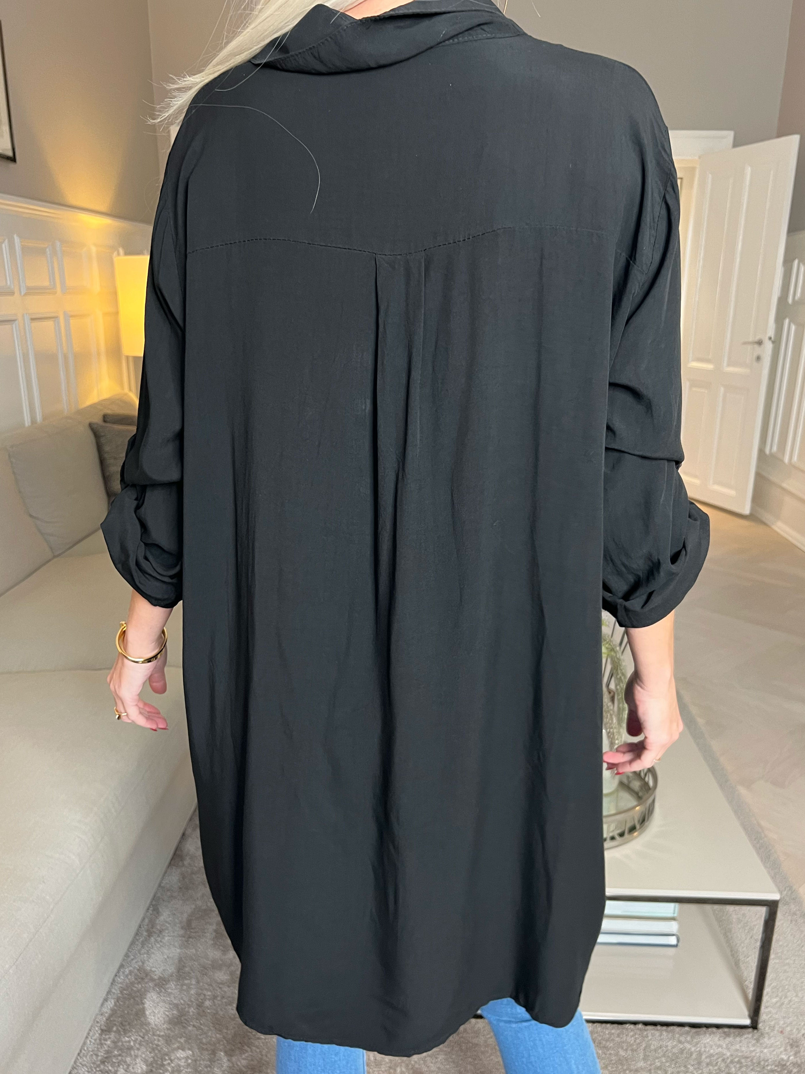 Janine - Söt bomullsskjorta med detaljer på bröstet