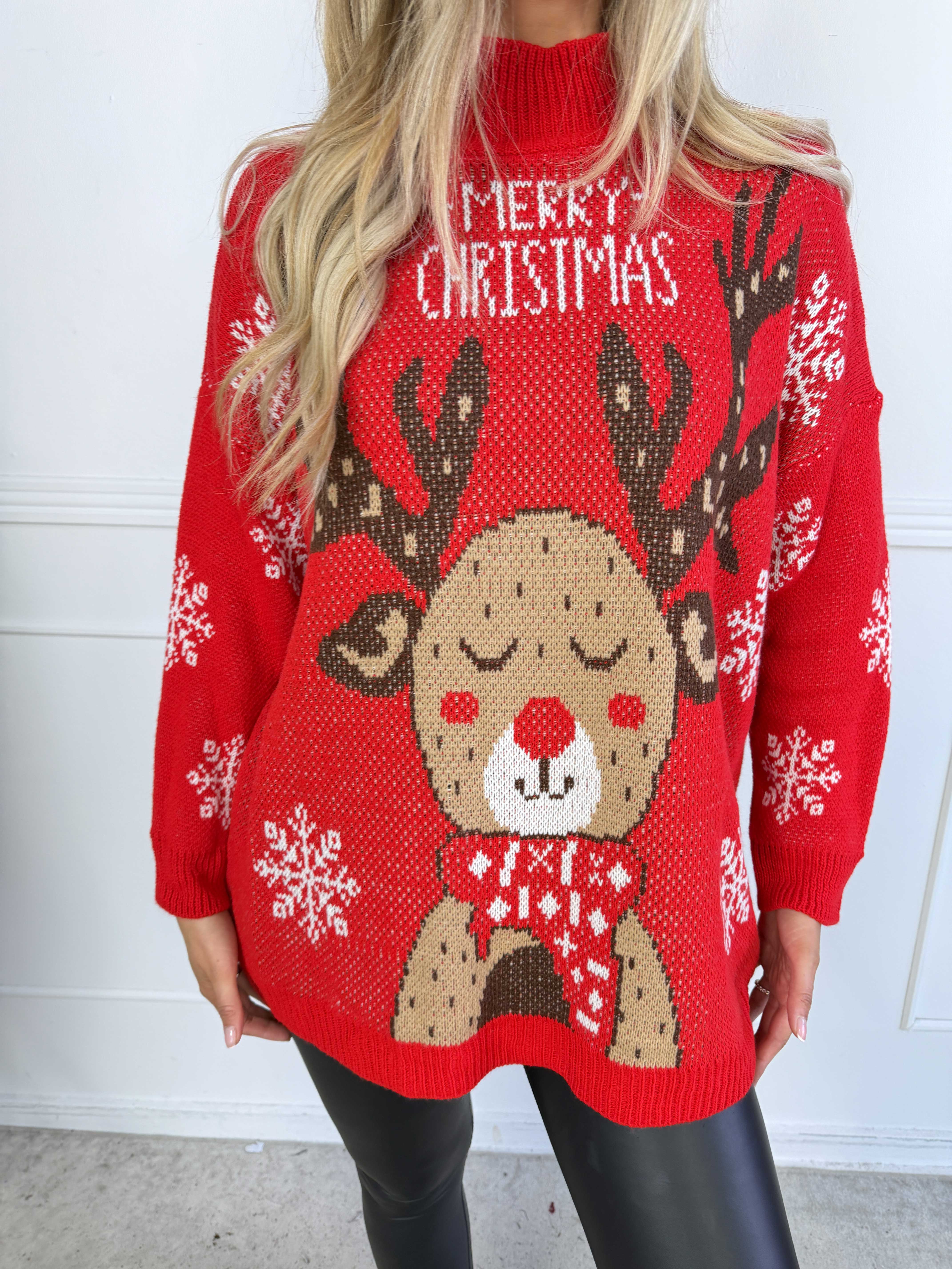 Hollybell - Härligt varm stickad jultröja i plus size med Rudolf och snöflingemotiv