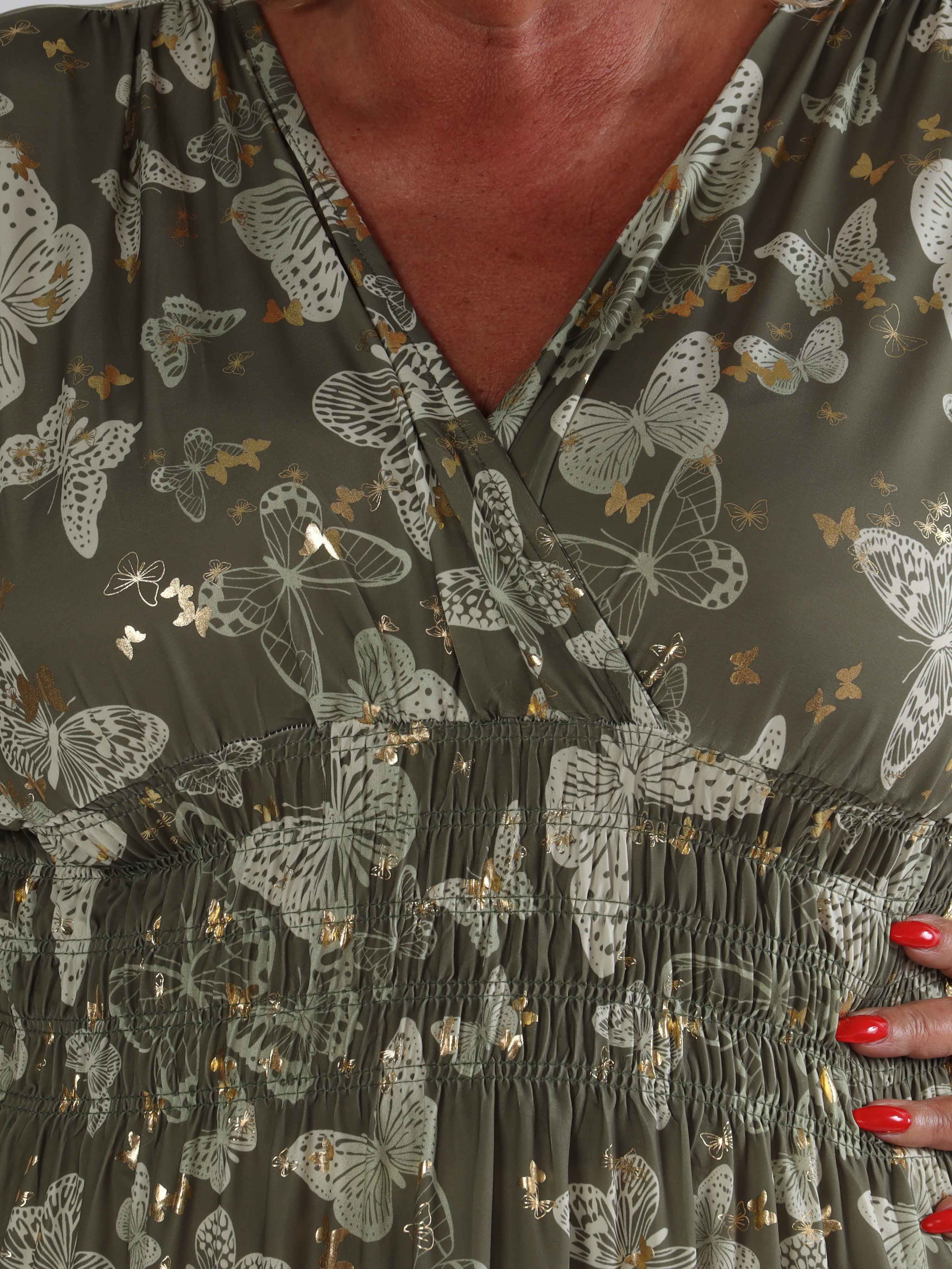 Pams Butterfly Short - Elastisk plus size klänning med fjärilstryck