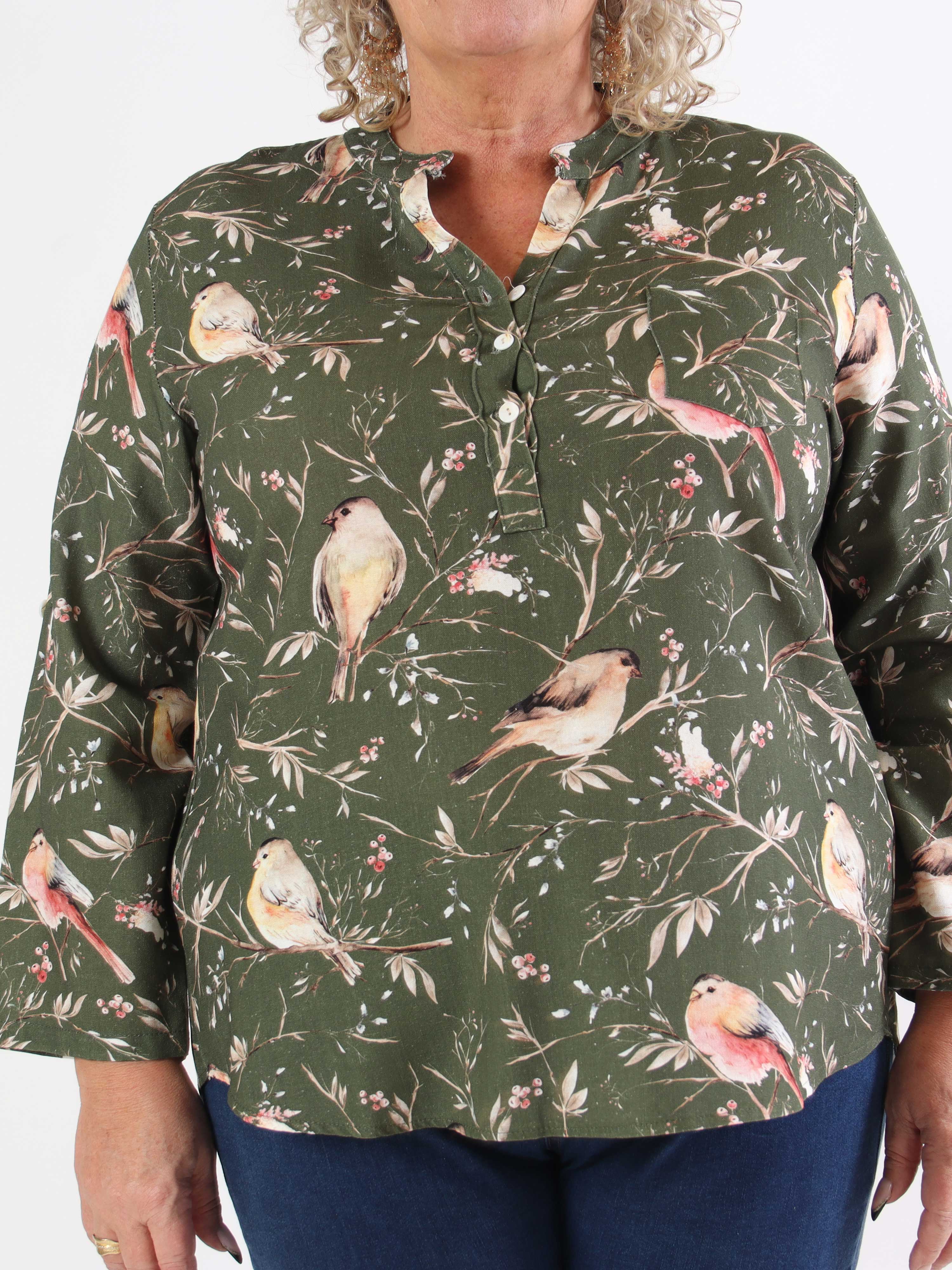 Carmen - Plus size skjorta med fåglar av linne och bomull