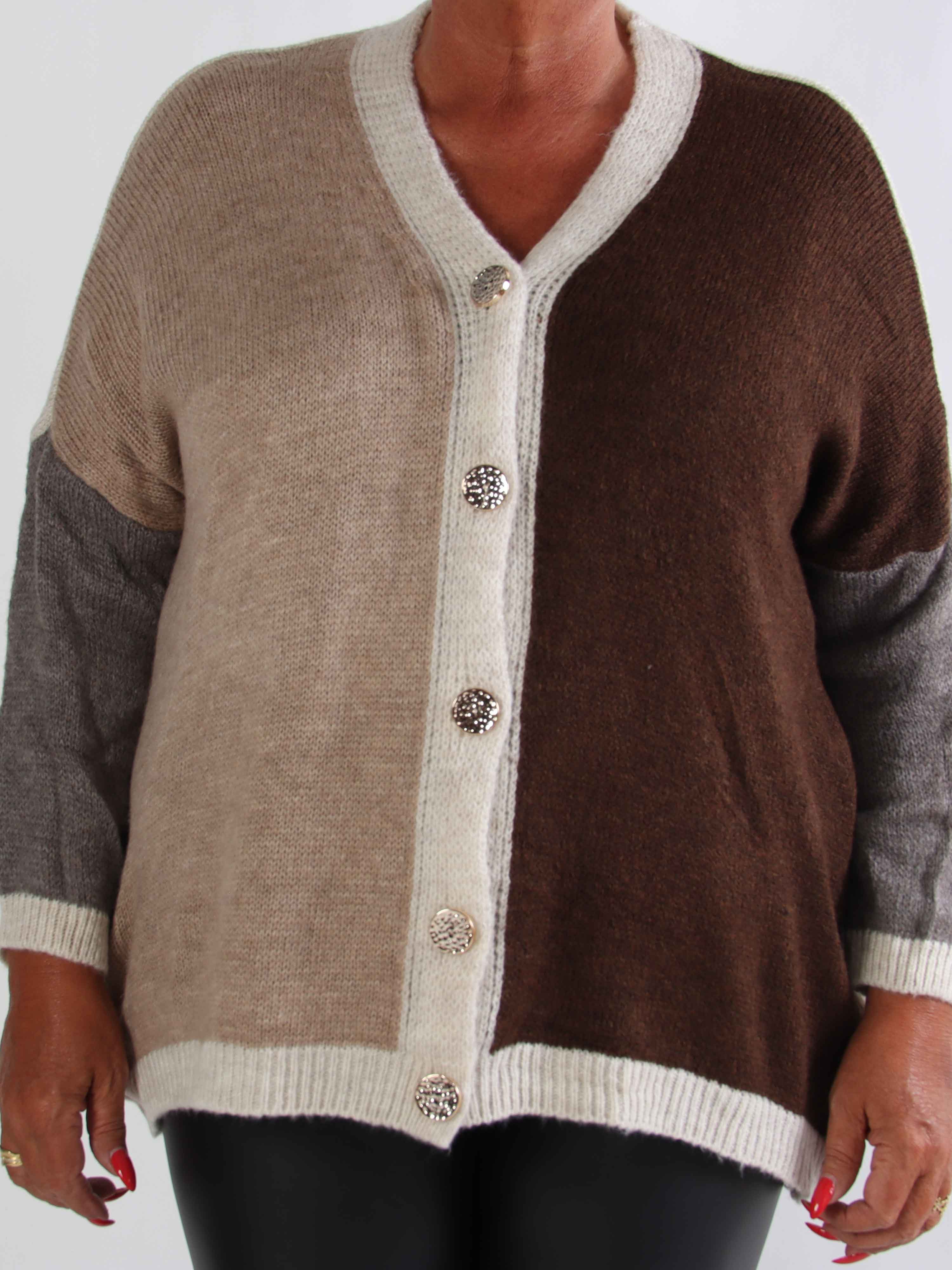 Hebe - Flerfärgad stickad kofta i plus size med guldknappar