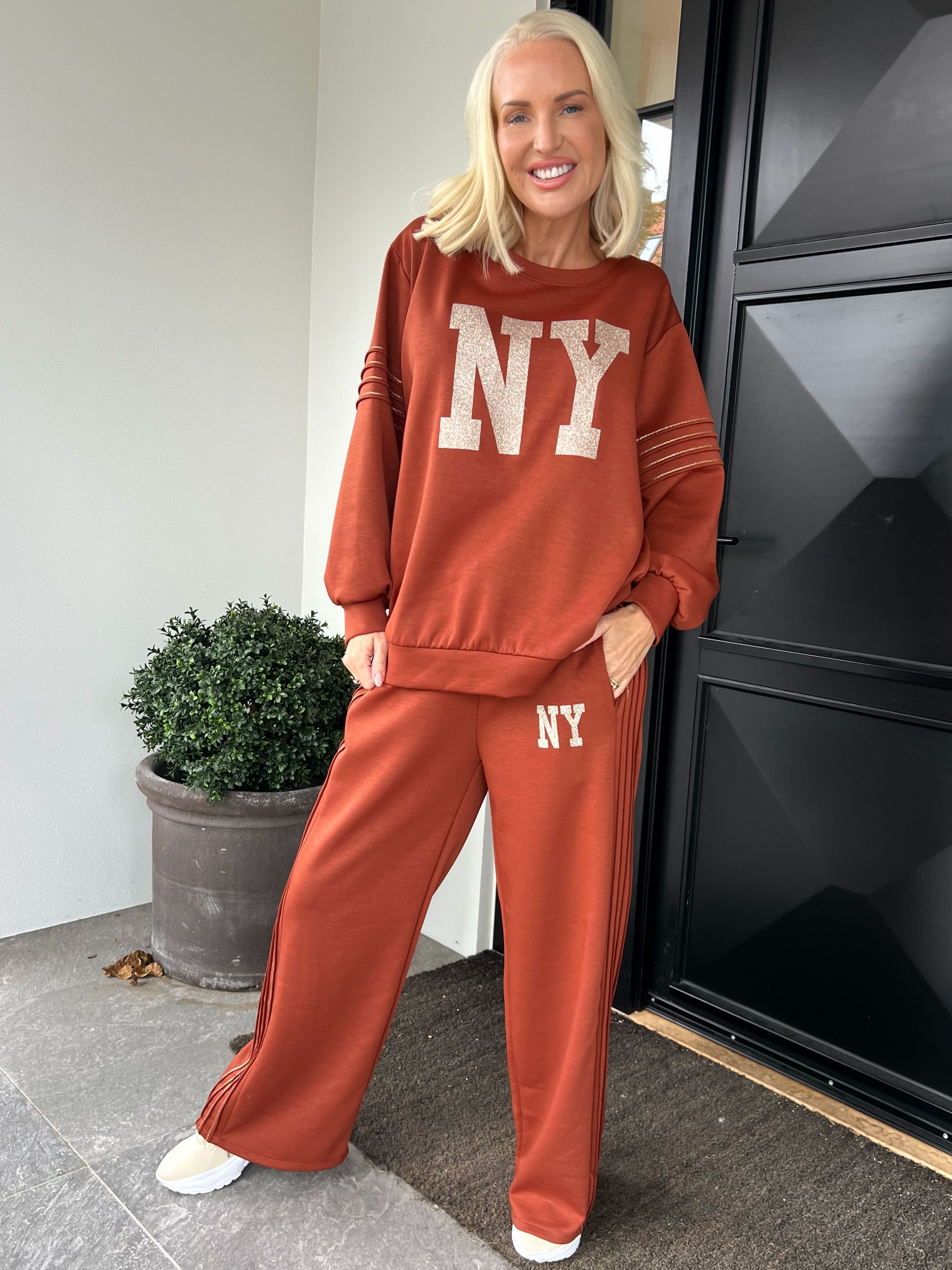 Dream NY – Träningsoverall i viskos med glittrig ”NEW YORK”-text på framsidan