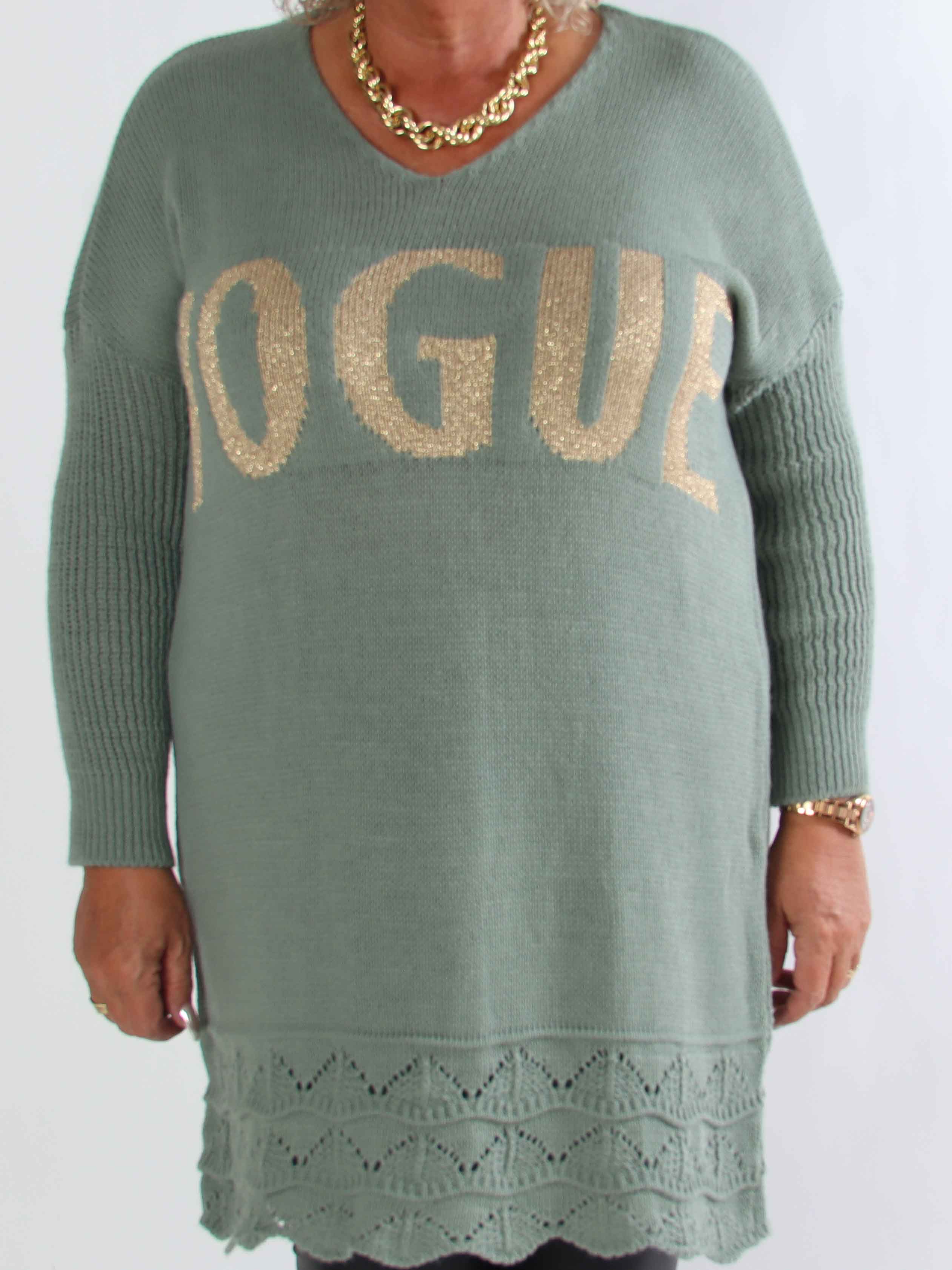 Rebeca Gold - Stickad plus size blus med VOGUE och mönster nedtill