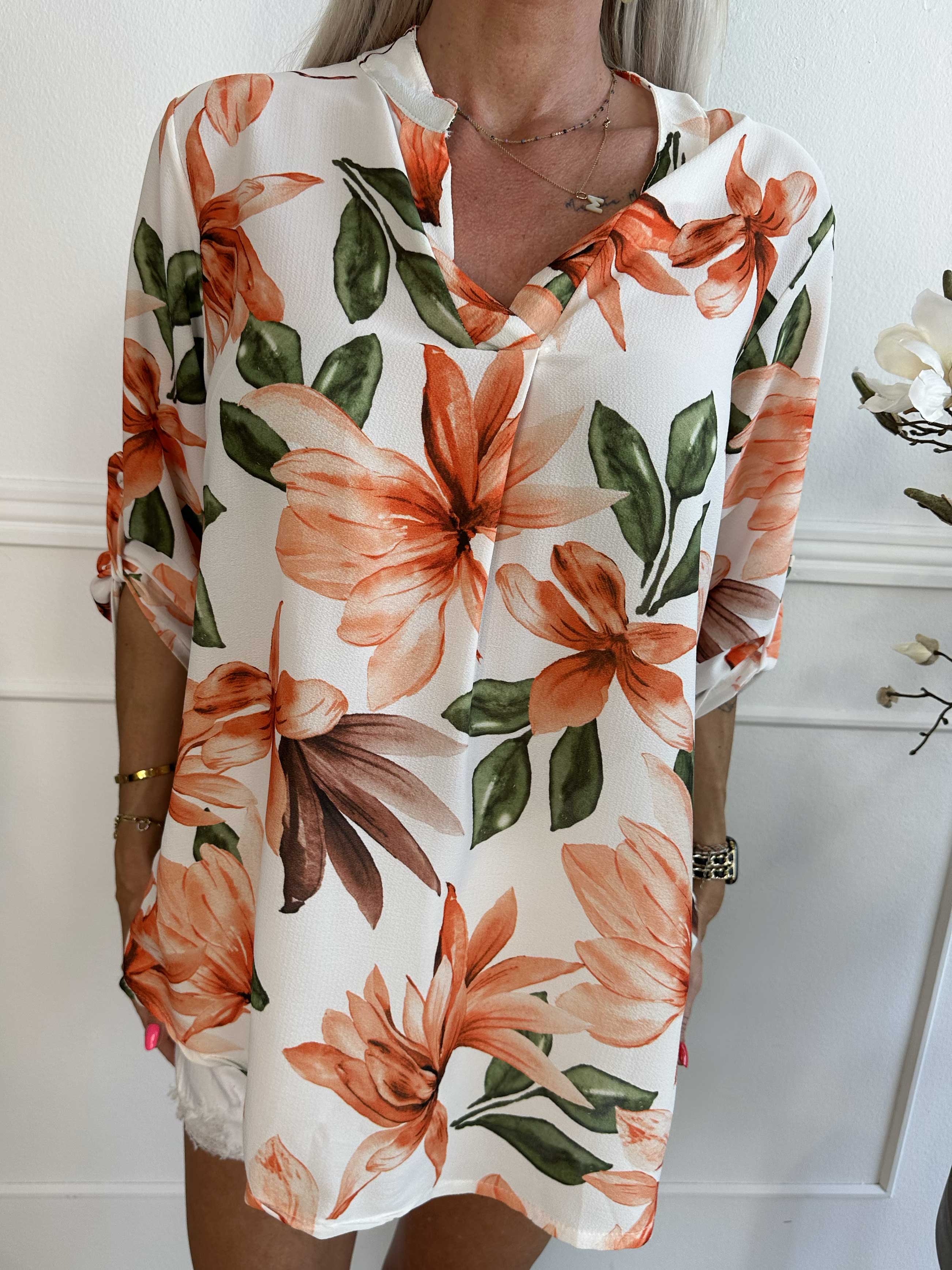 Vanesa Flower - Lätt och luftig tunika med blommönster