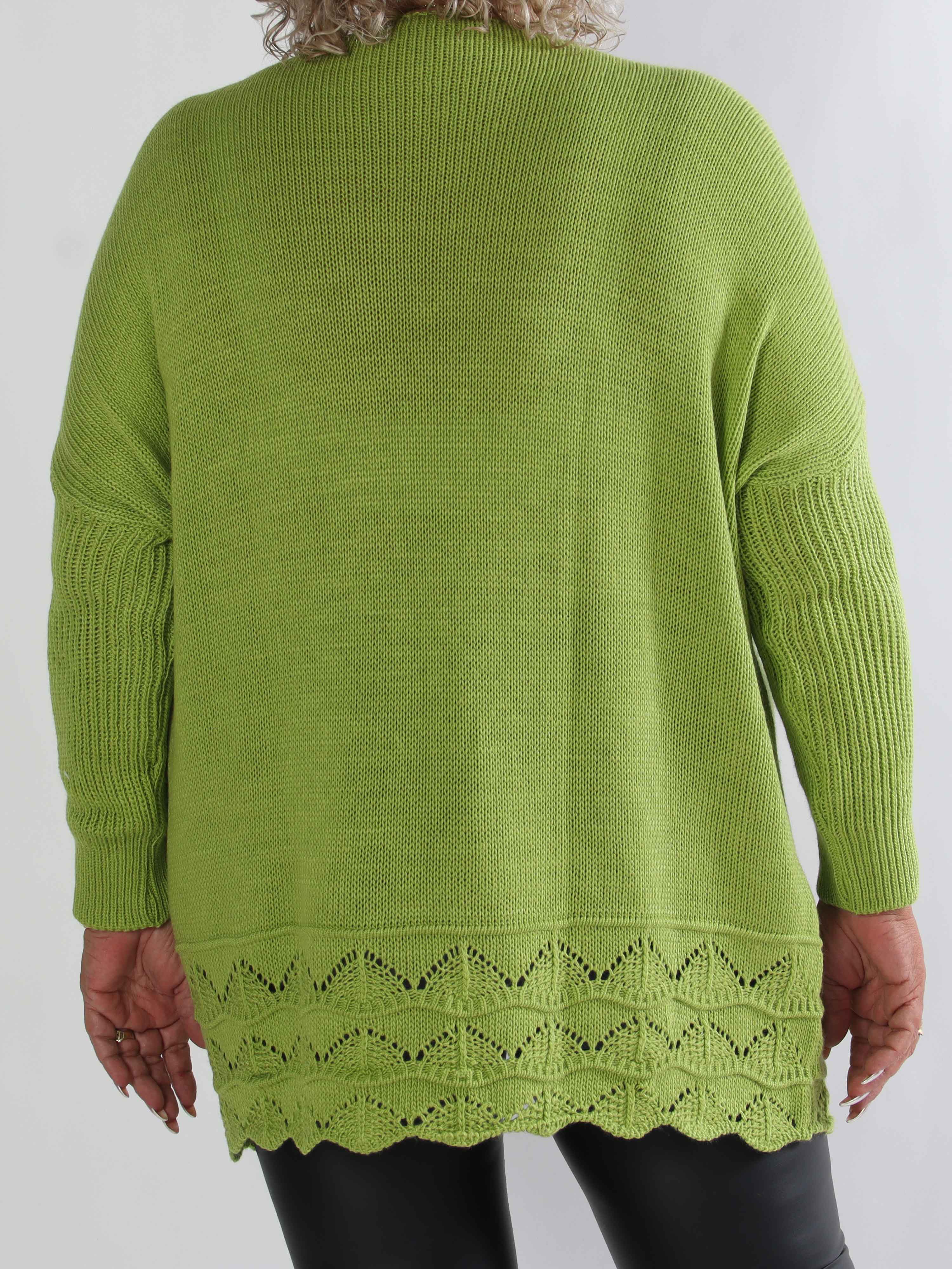 Rebeca - Enfärgad stickad plus size blus med mönster nedtill