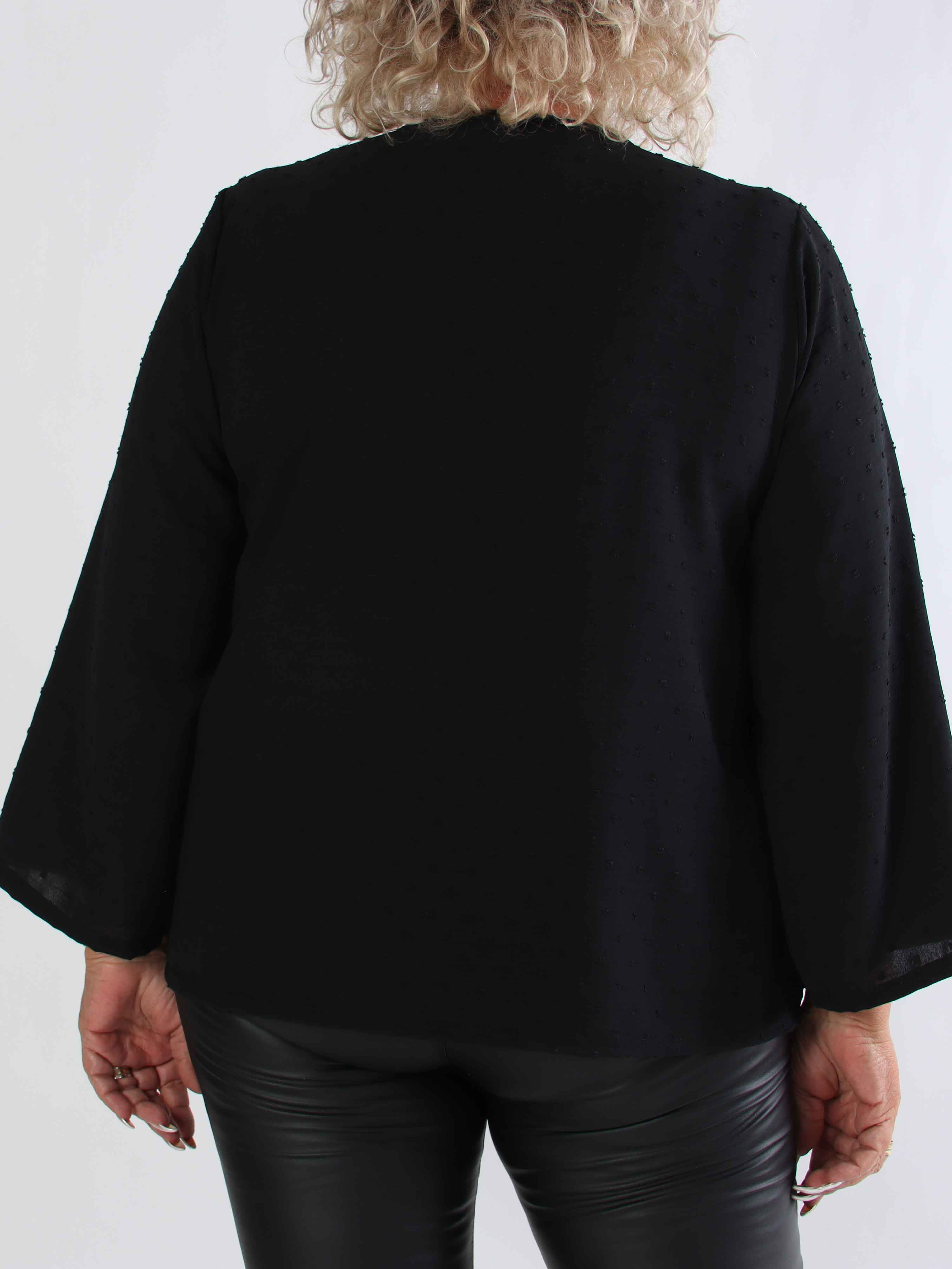 Iselin - Söt plus size tunika med prickiga detaljer och silverknappar