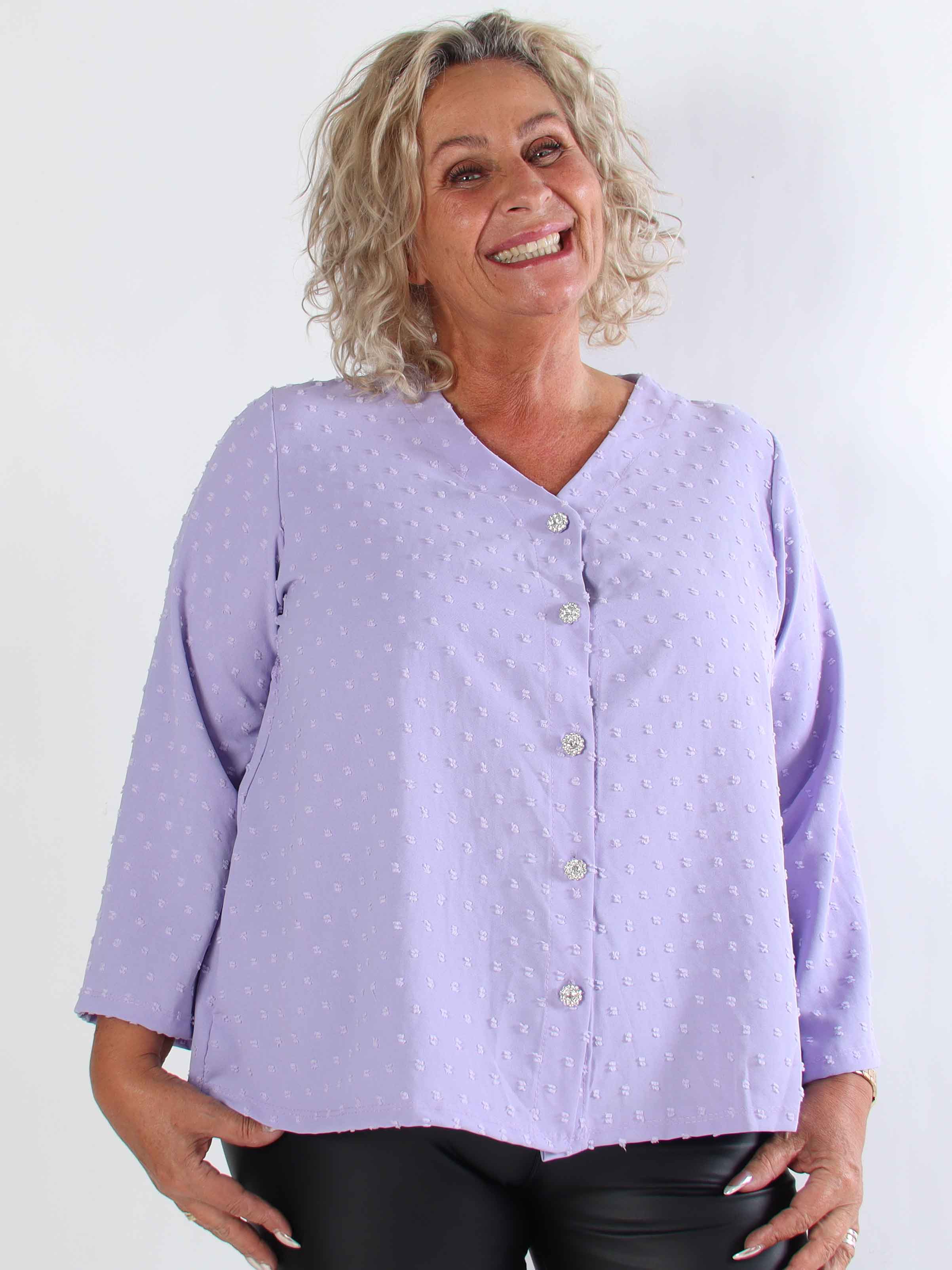 Iselin - Söt plus size tunika med prickiga detaljer och silverknappar