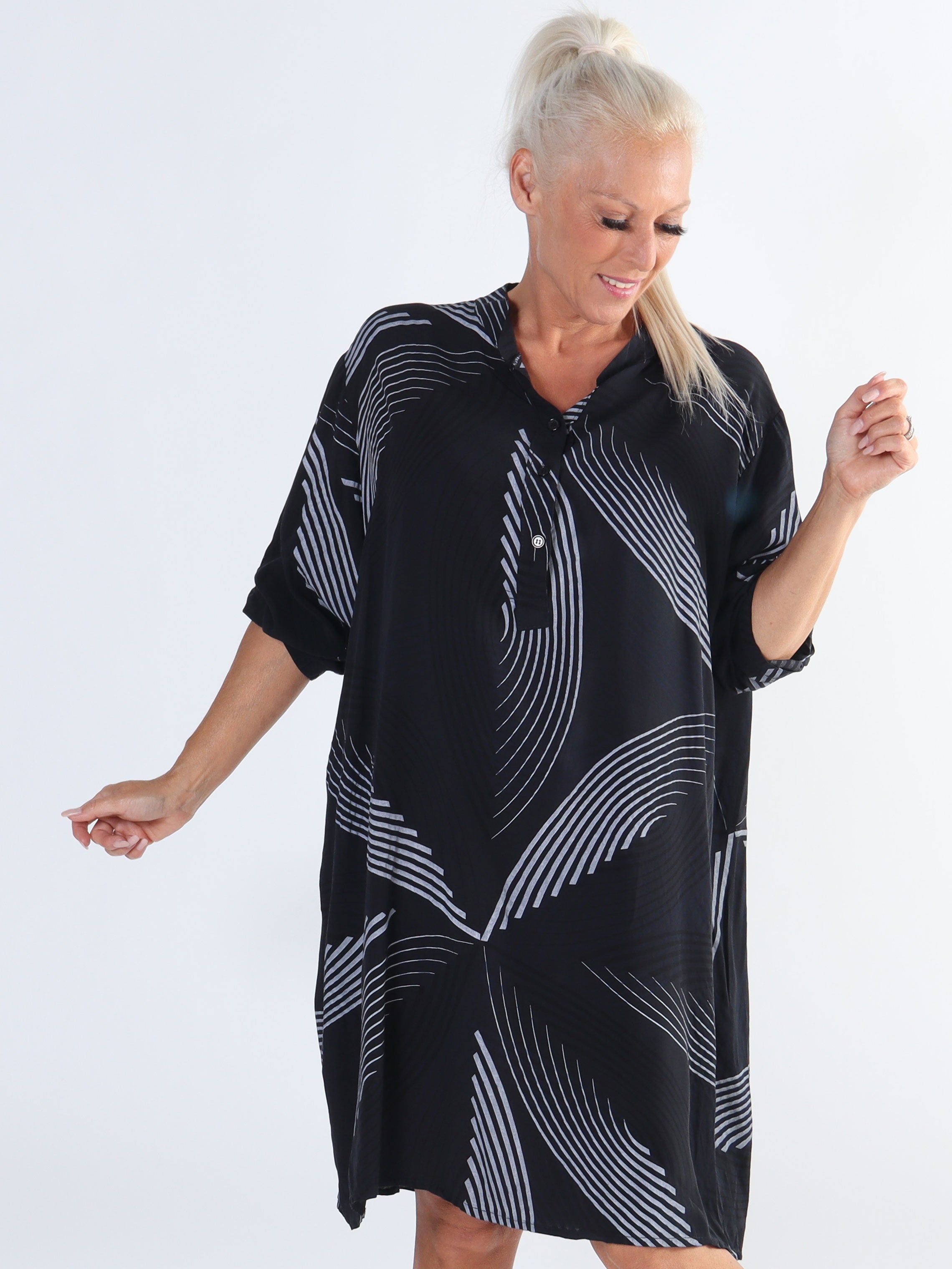 Isidora - Lång plus size tunikaklänning i viskos