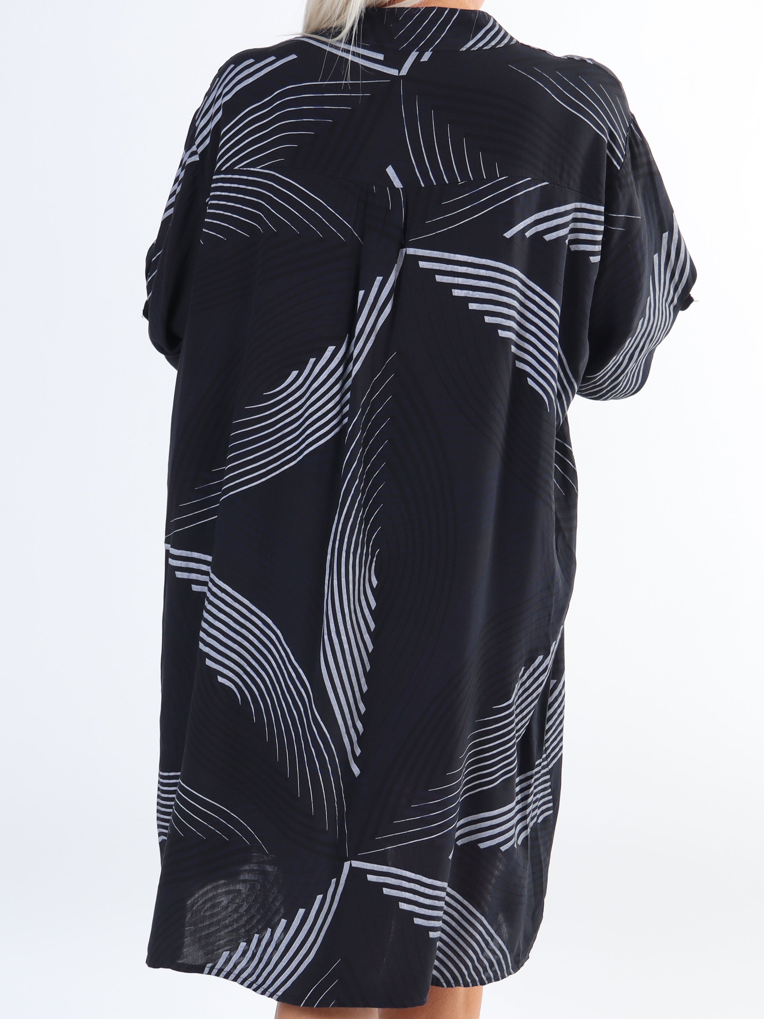 Isidora - Lång plus size tunikaklänning i viskos