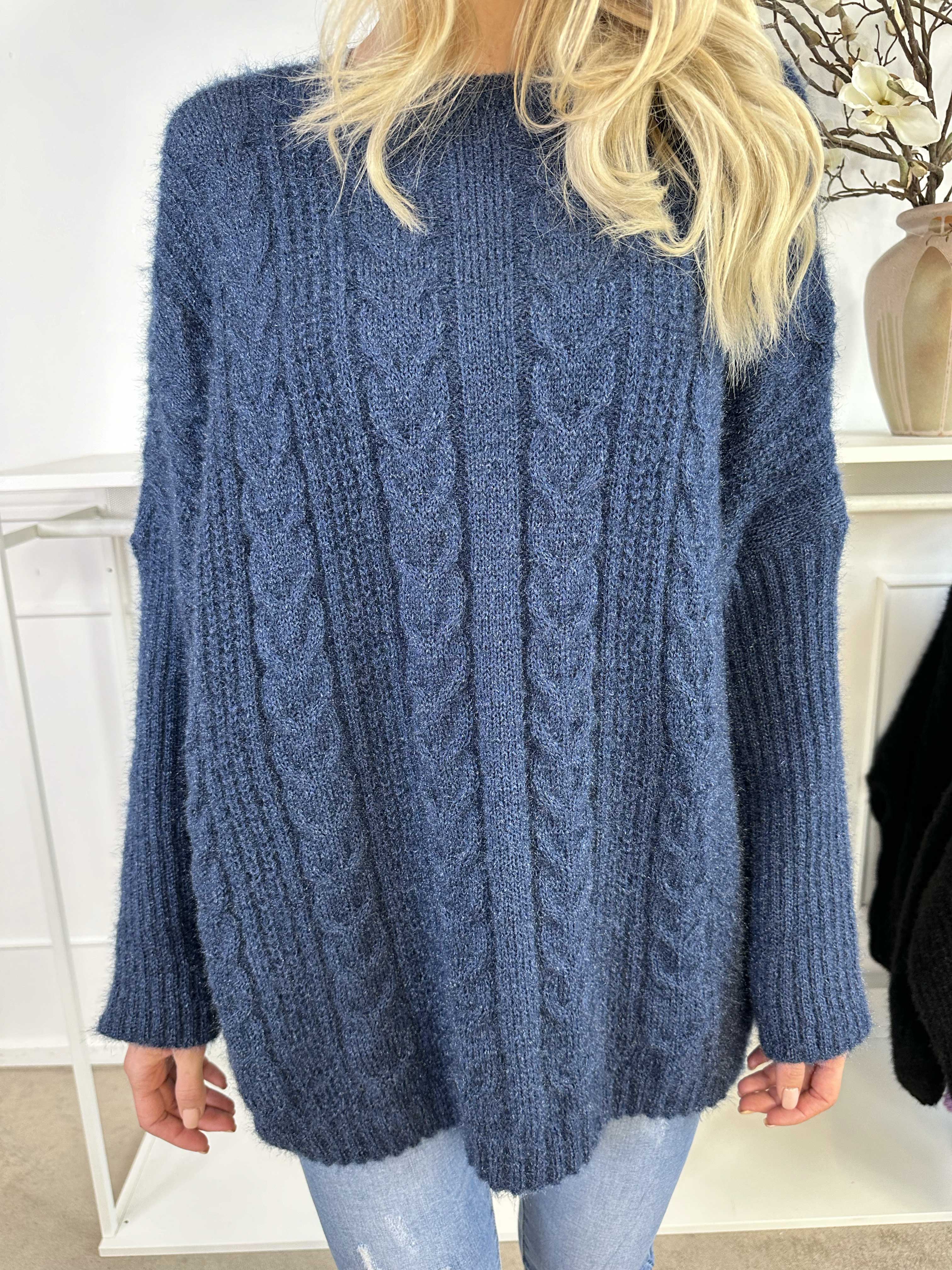 Johanna - Stickad blus i glansig trikå