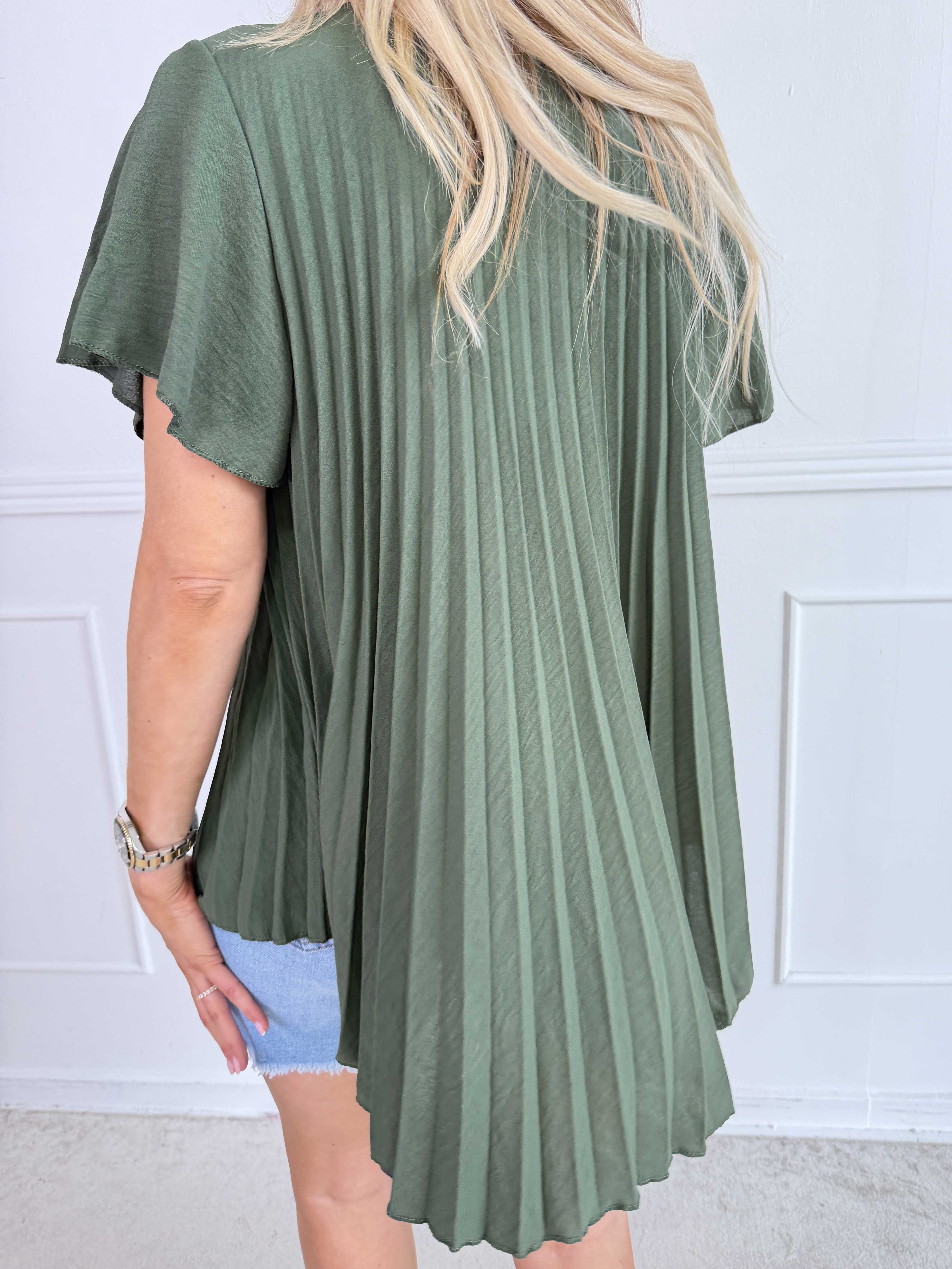 Juna - Lätt och luftig plisserad plus size T-shirt i viskosblandning