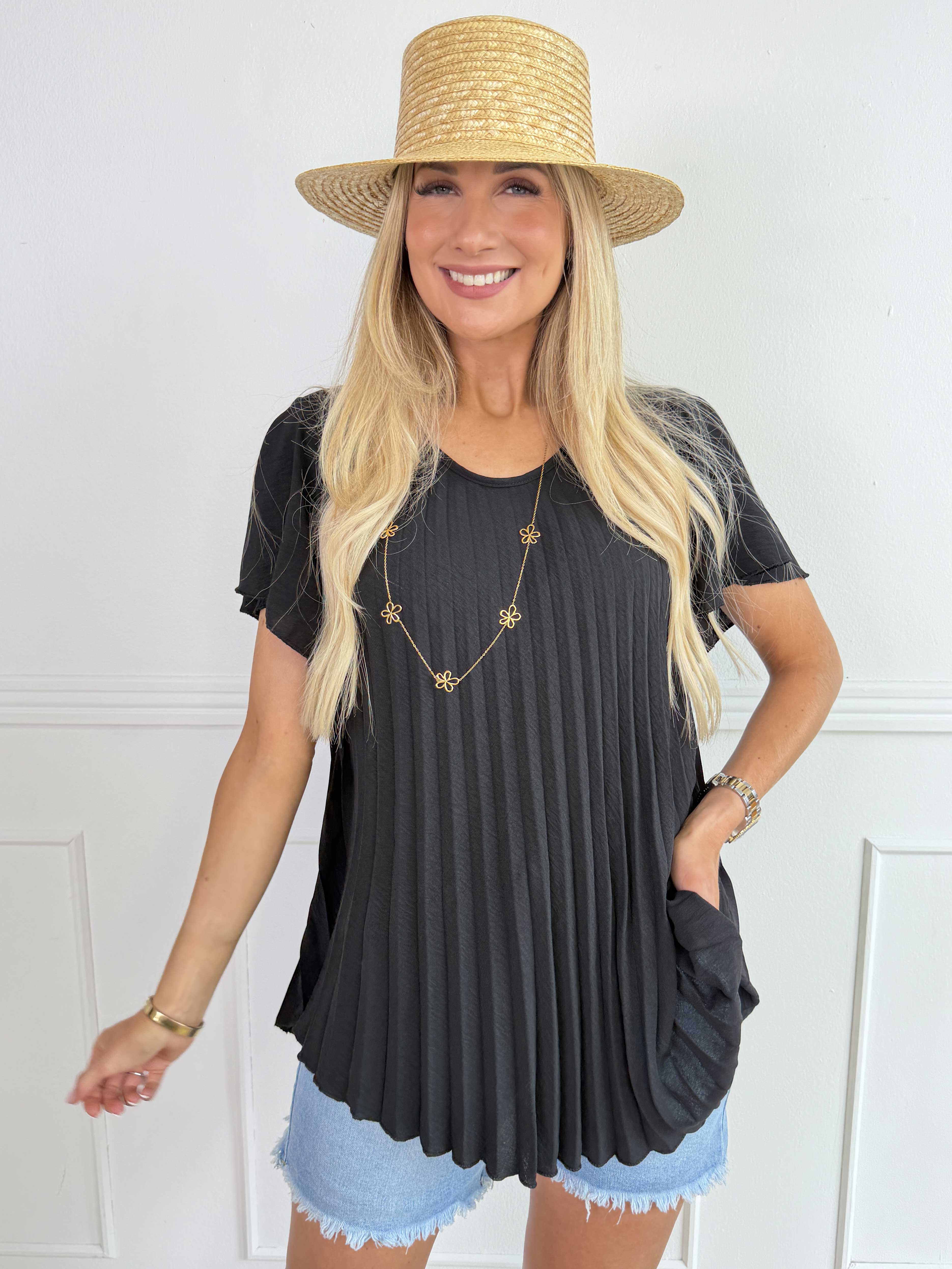 Juna - Lätt och luftig plisserad plus size T-shirt i viskosblandning