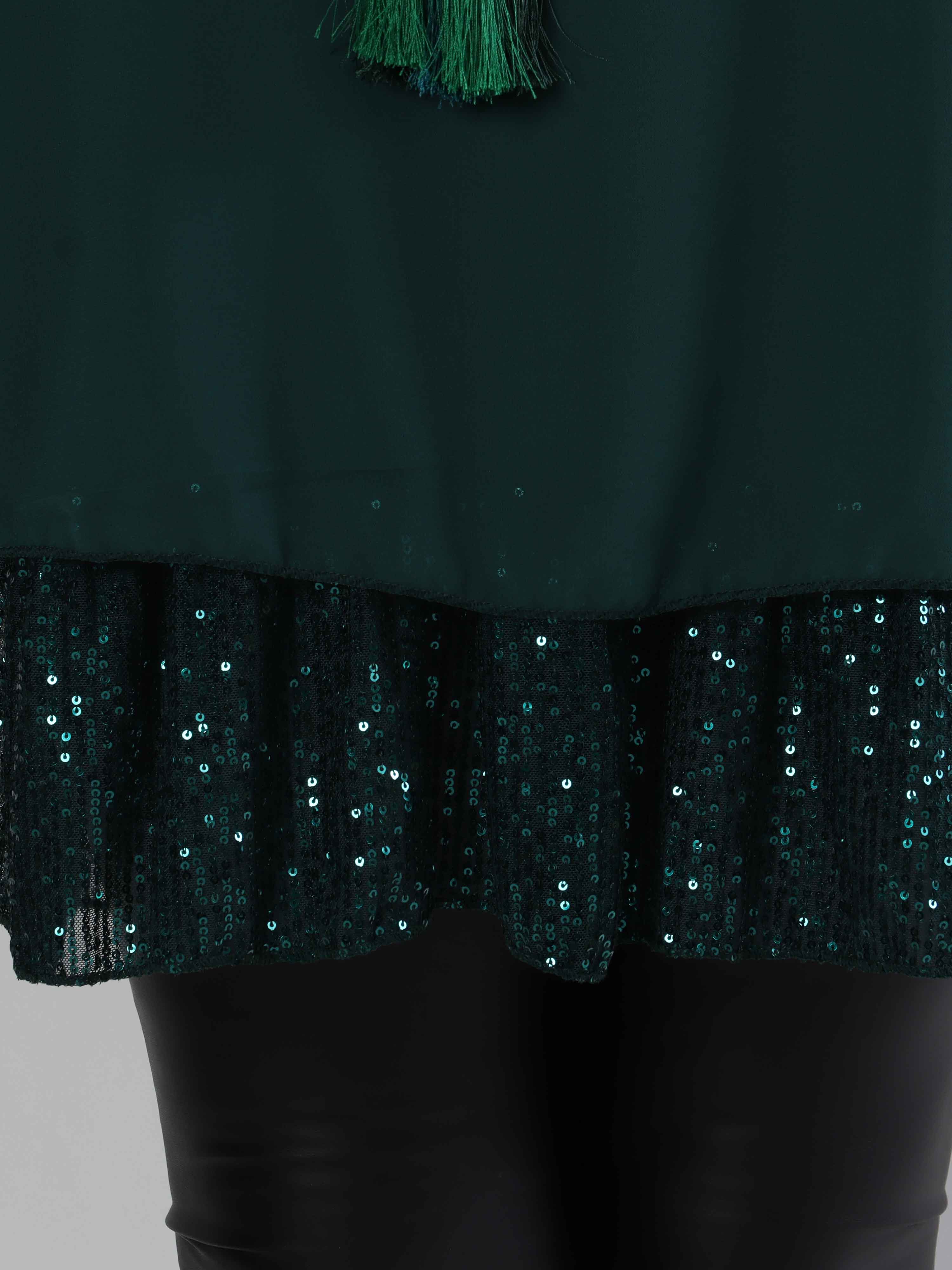 Kamilla - Festredo plus size tunikaklänning med chiffonglager och paljetter