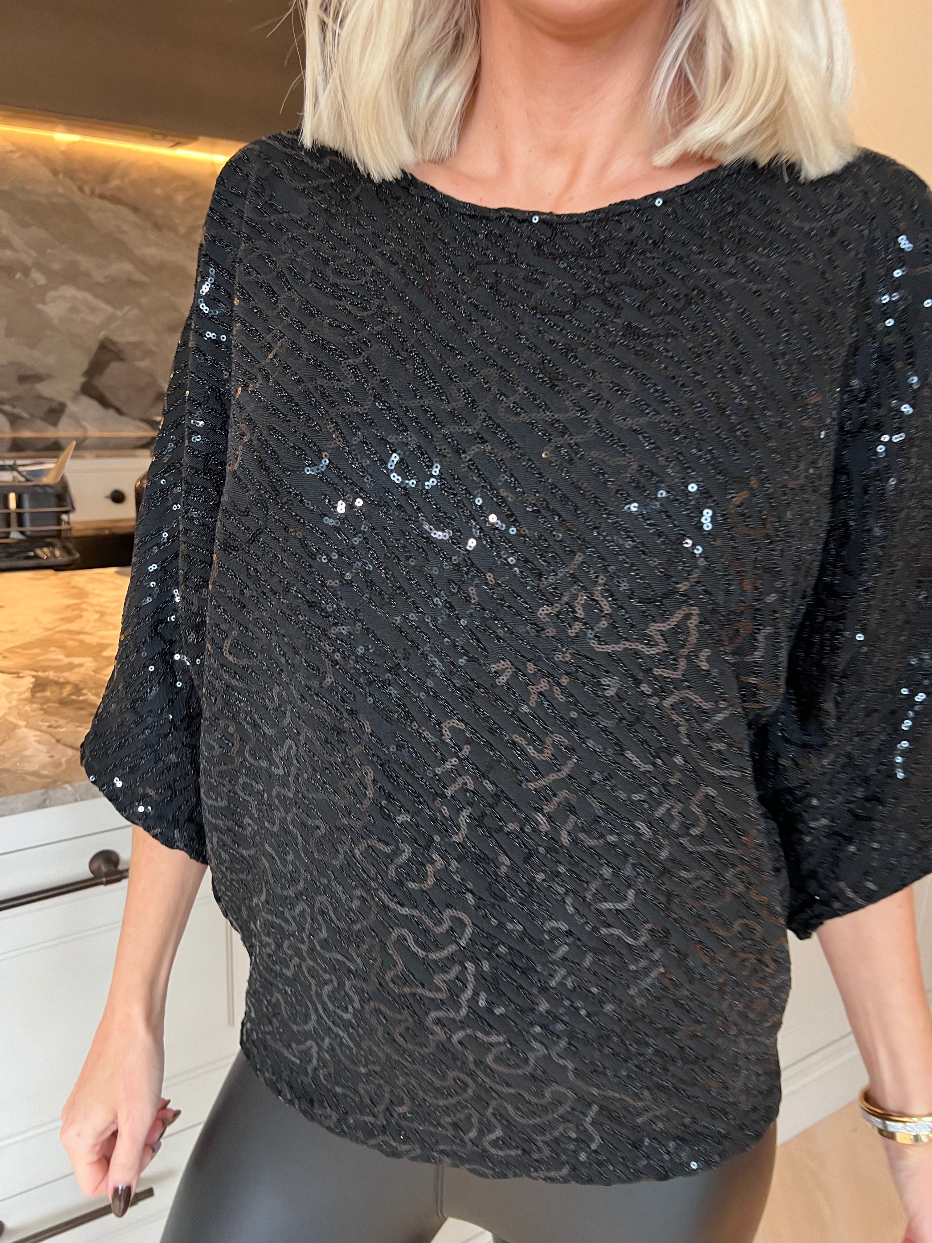 Kate - Festlig tunika med glittrande trådar och fina paljetter som ger en glamorös look