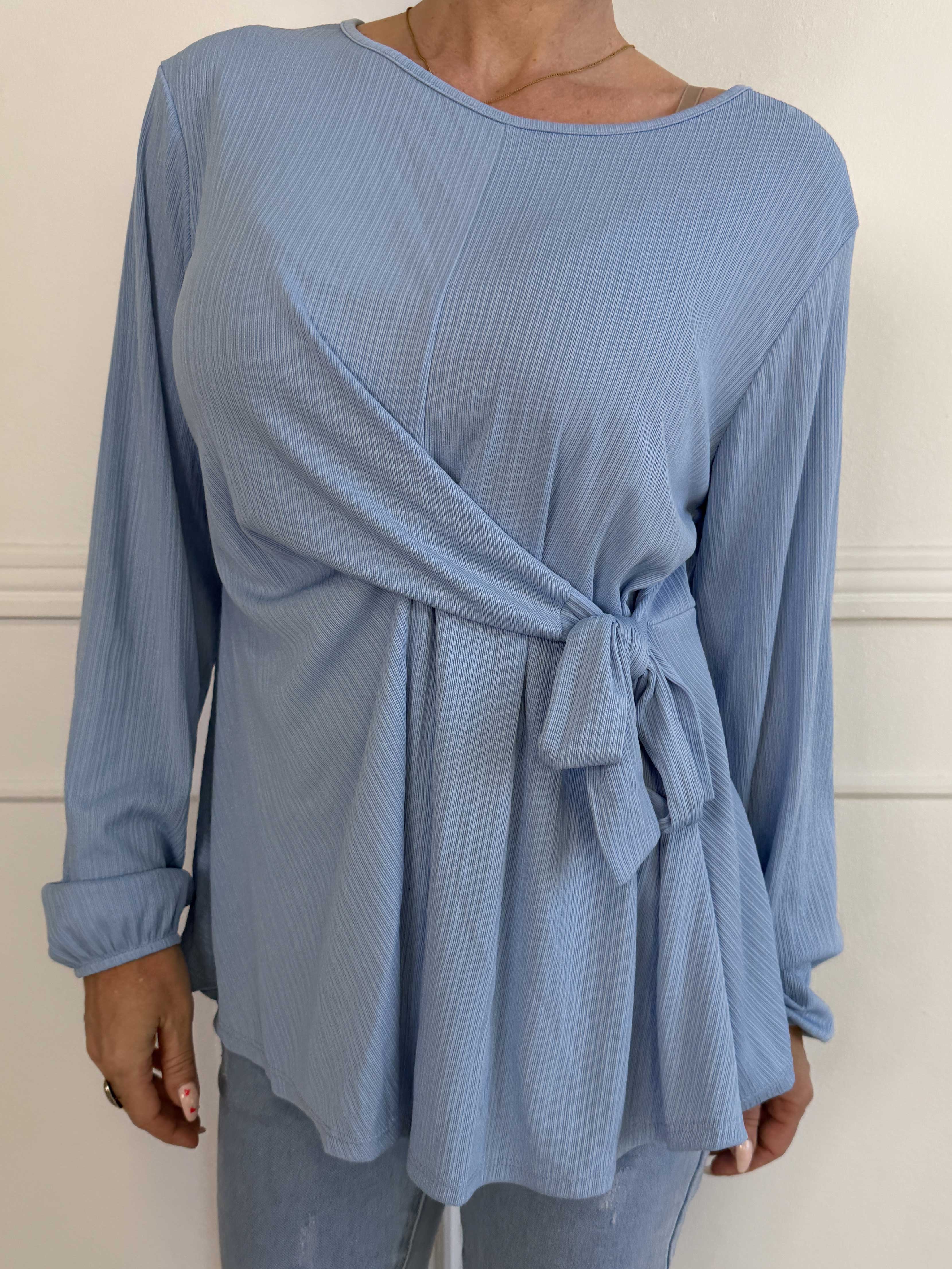 Katie - Sød langærmet tunika med fin sløjfedetalje foran